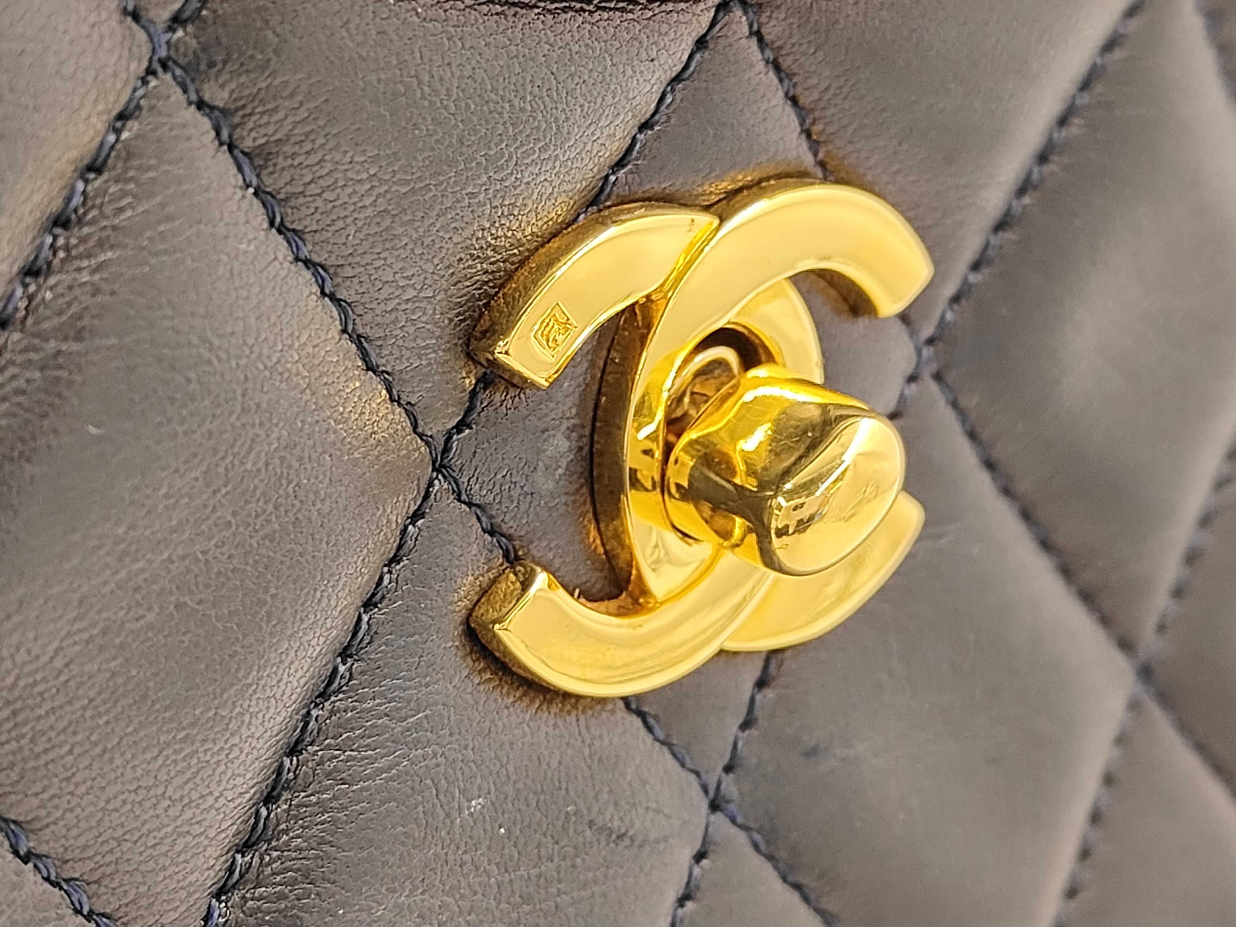 31 Vintage Lambskin Black Handbag (No. 1) — view 15