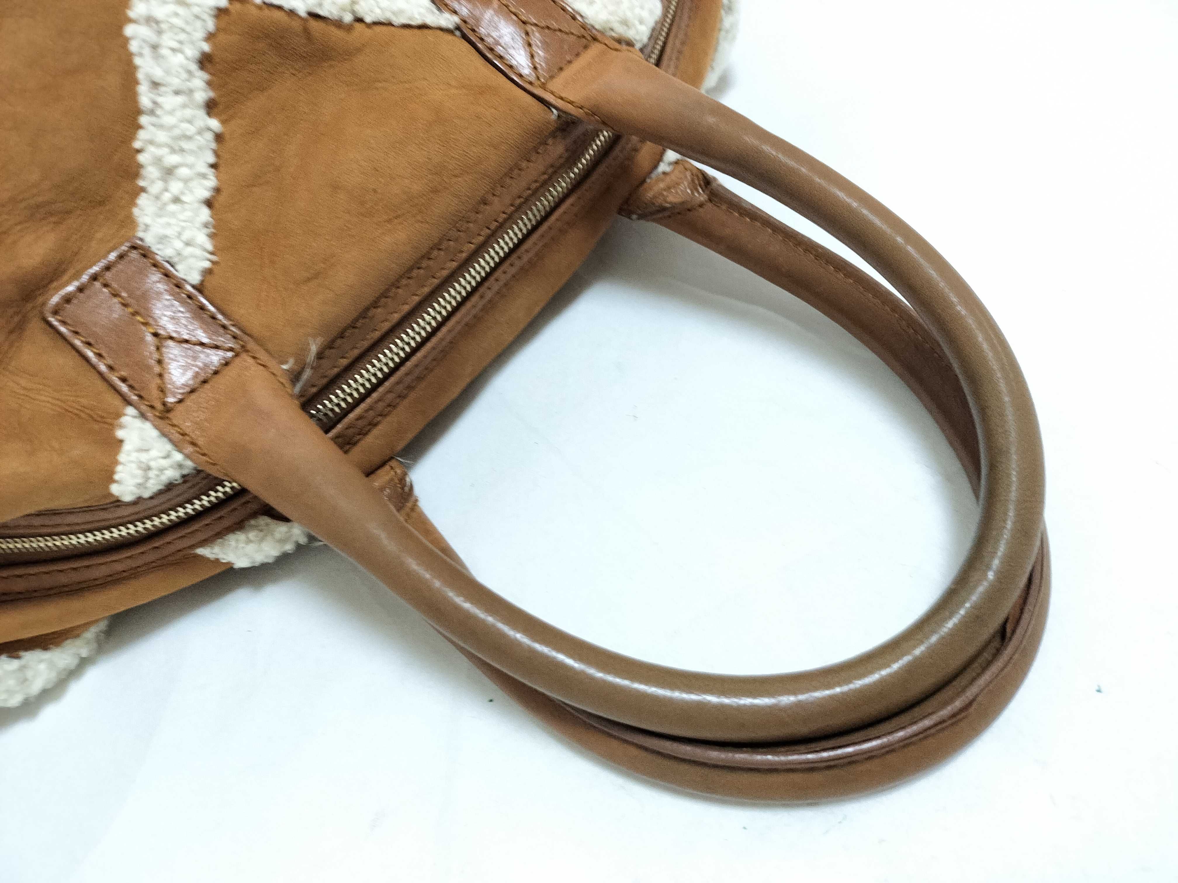 handbag, sheepskin handbag — view 3