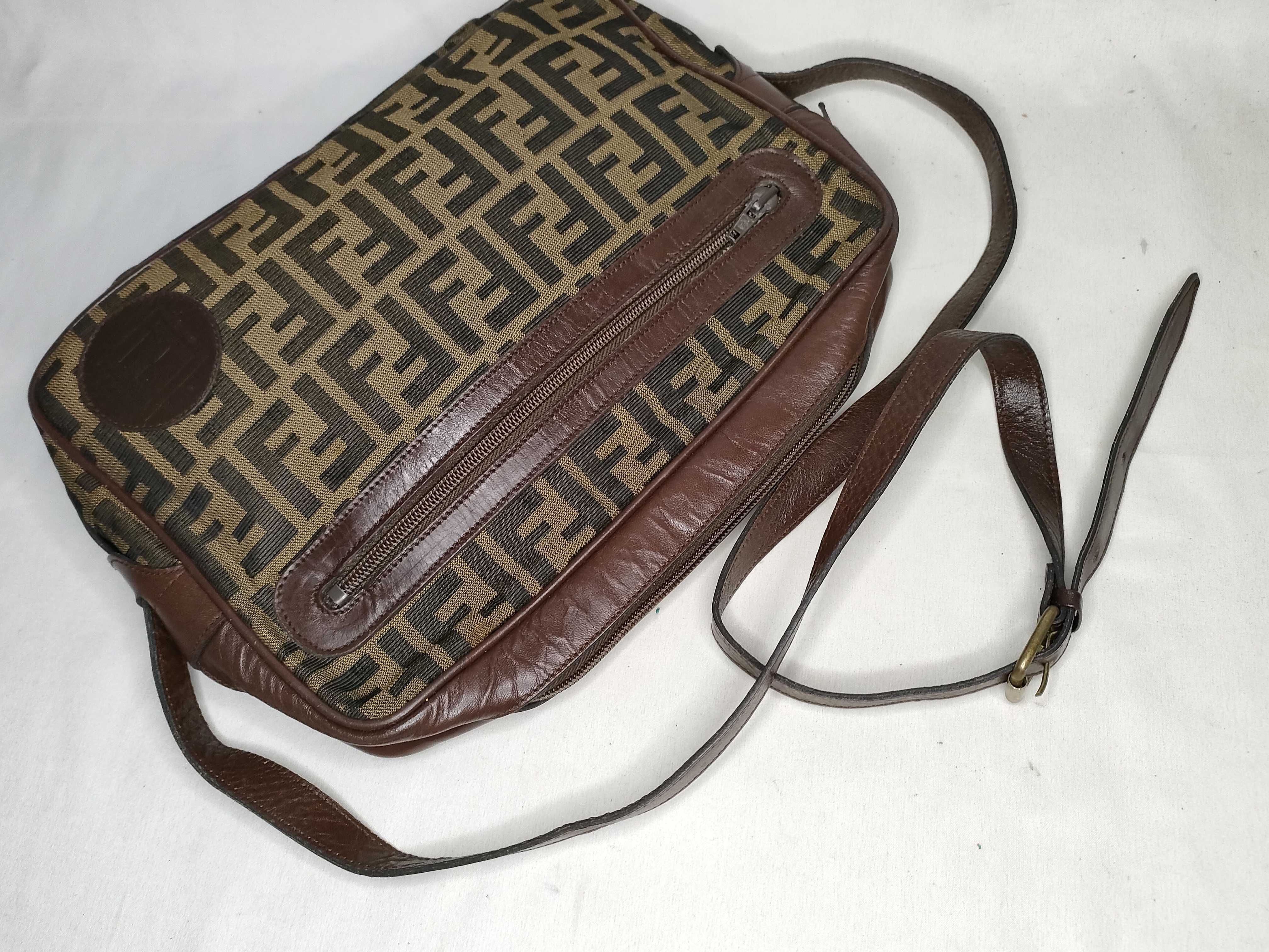 Zucca pattern shoulder bag, canvas and leather, khaki. — view 3