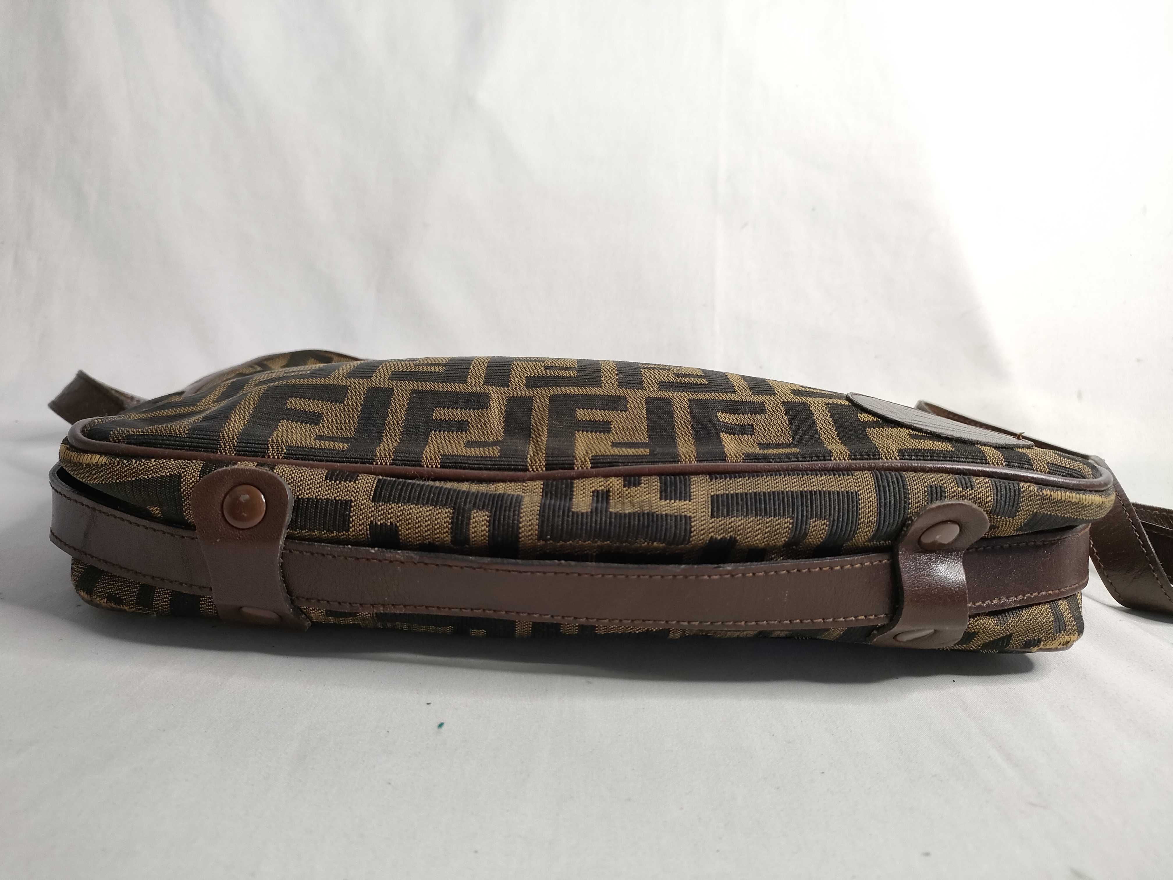 Zucca pattern shoulder bag, canvas and leather, khaki. — view 7