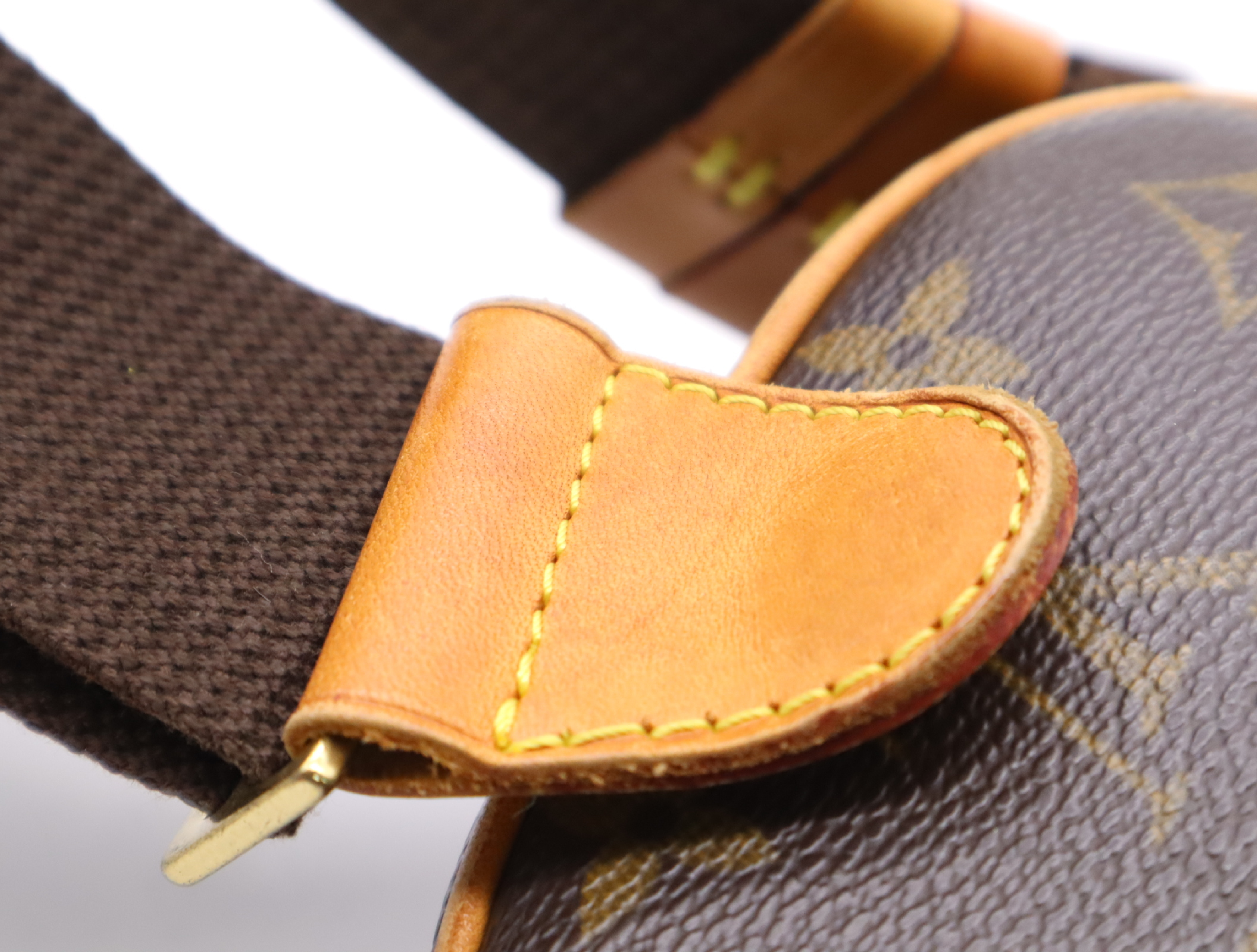 M51870 Monogram Pochette Gange Waist Bag — view 11