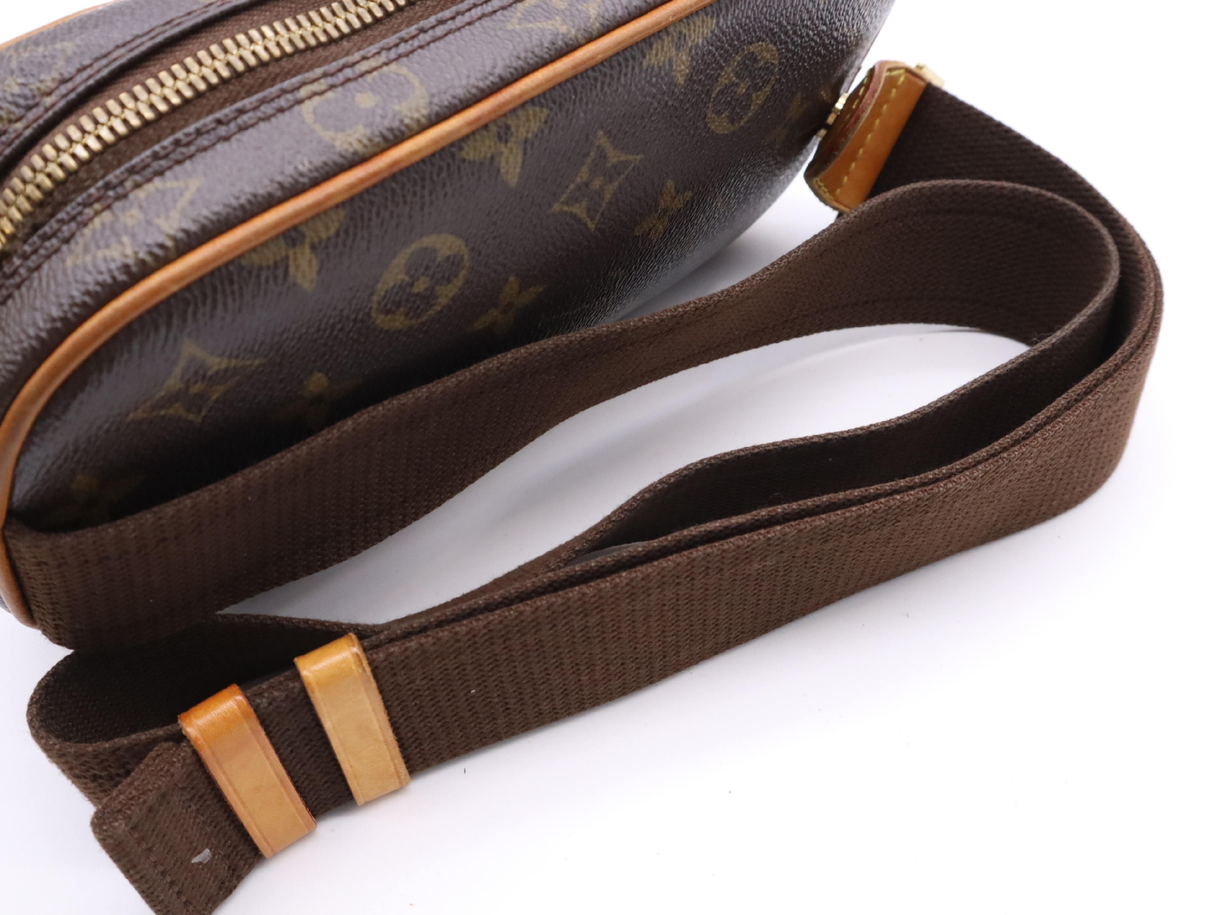 M51870 Monogram Pochette Gange Waist Bag — view 12