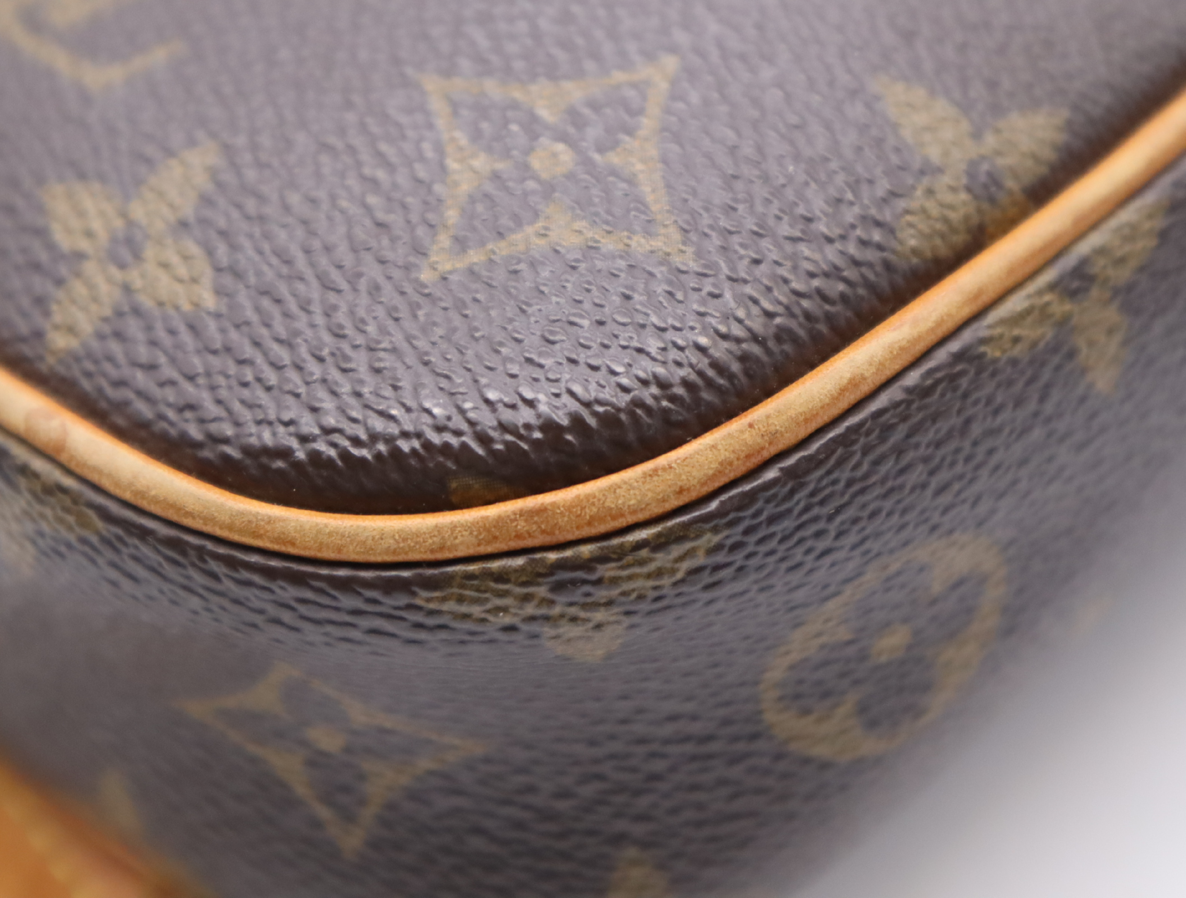 M51870 Monogram Pochette Gange Waist Bag — view 7