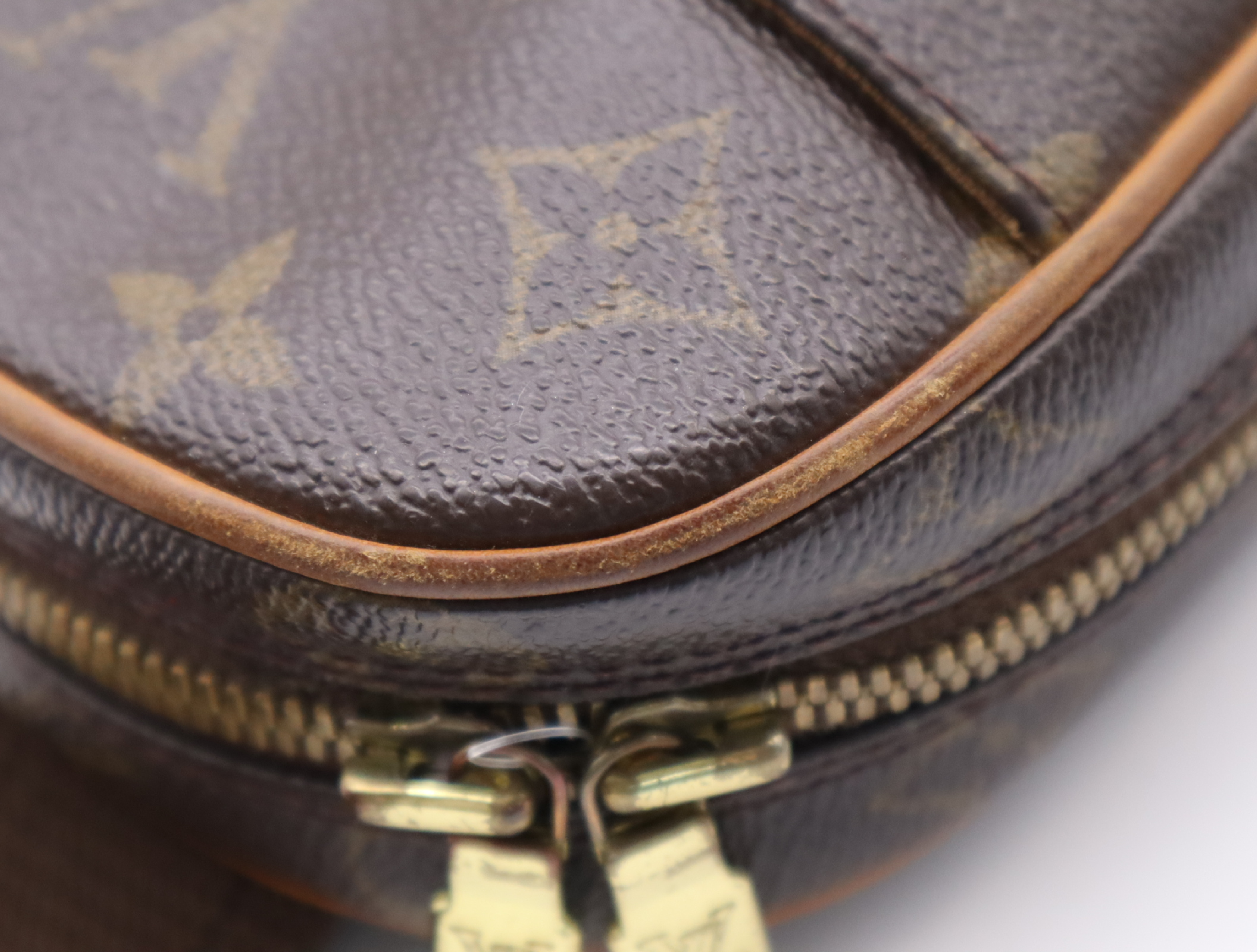M51870 Monogram Pochette Gange Waist Bag — view 9