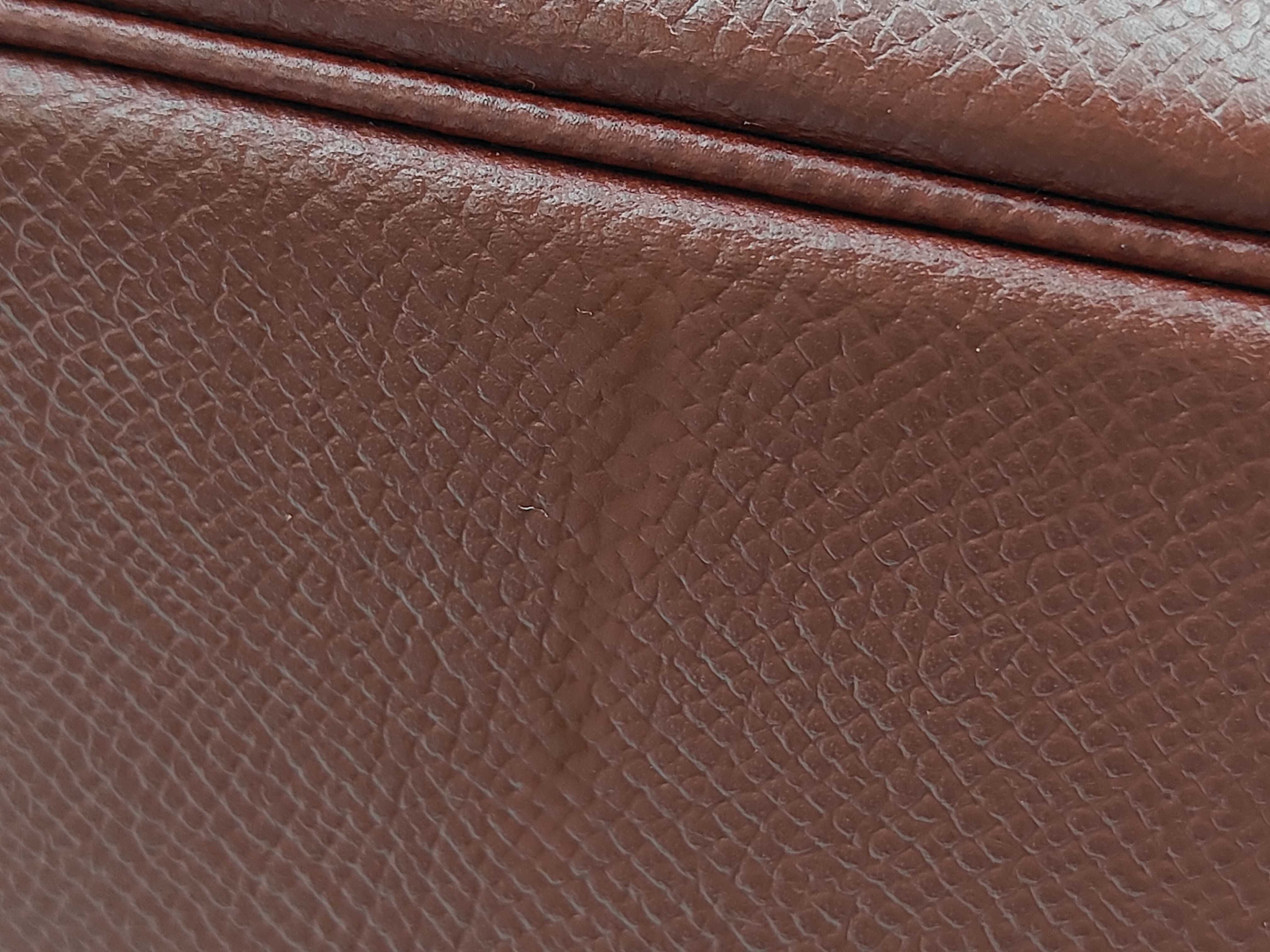 Bolide Handbag, Bordeaux color, Gold hardware, with Studs. — view 12