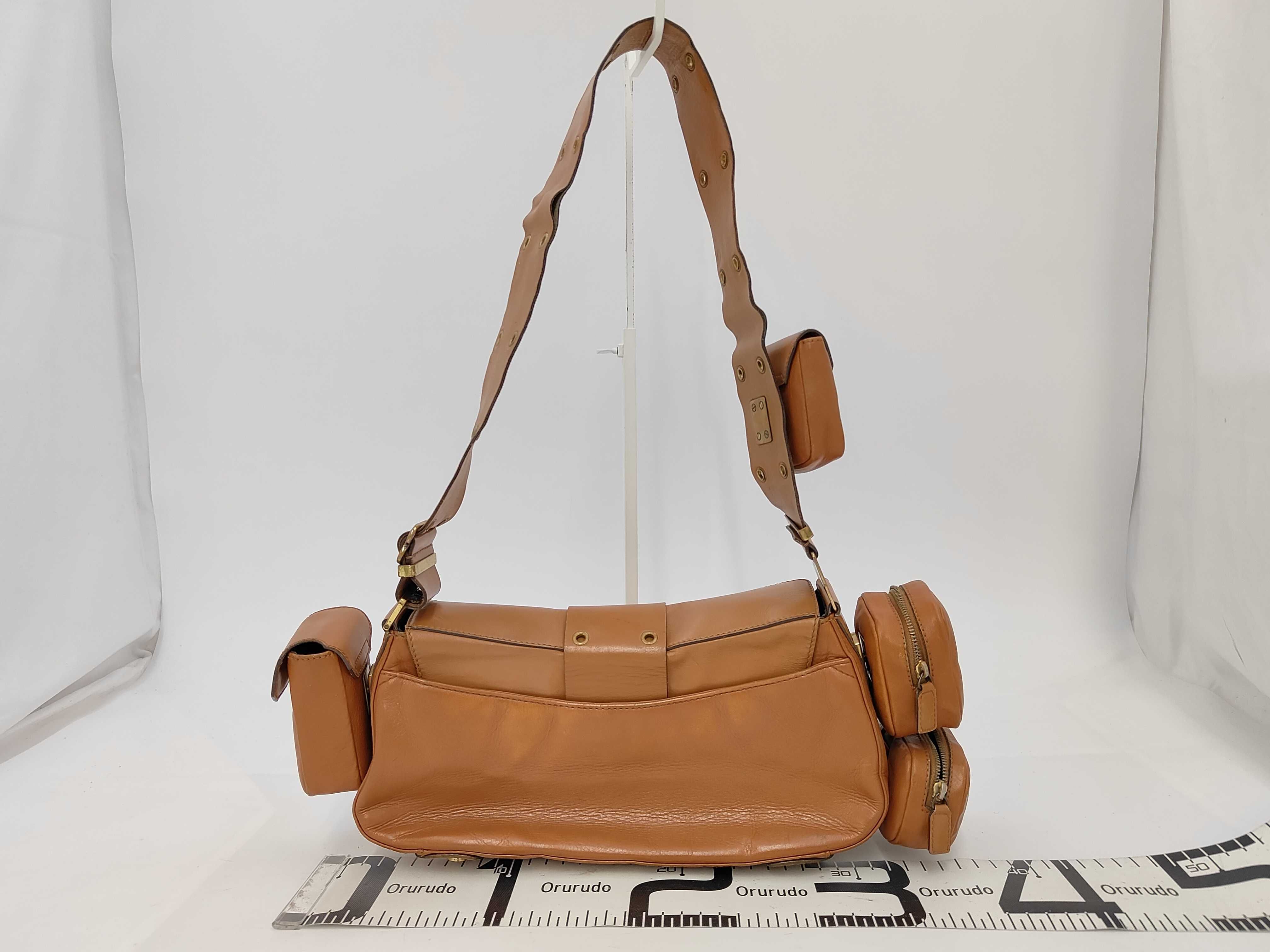 Street Chic All-Leather Shoulder Bag — view 2