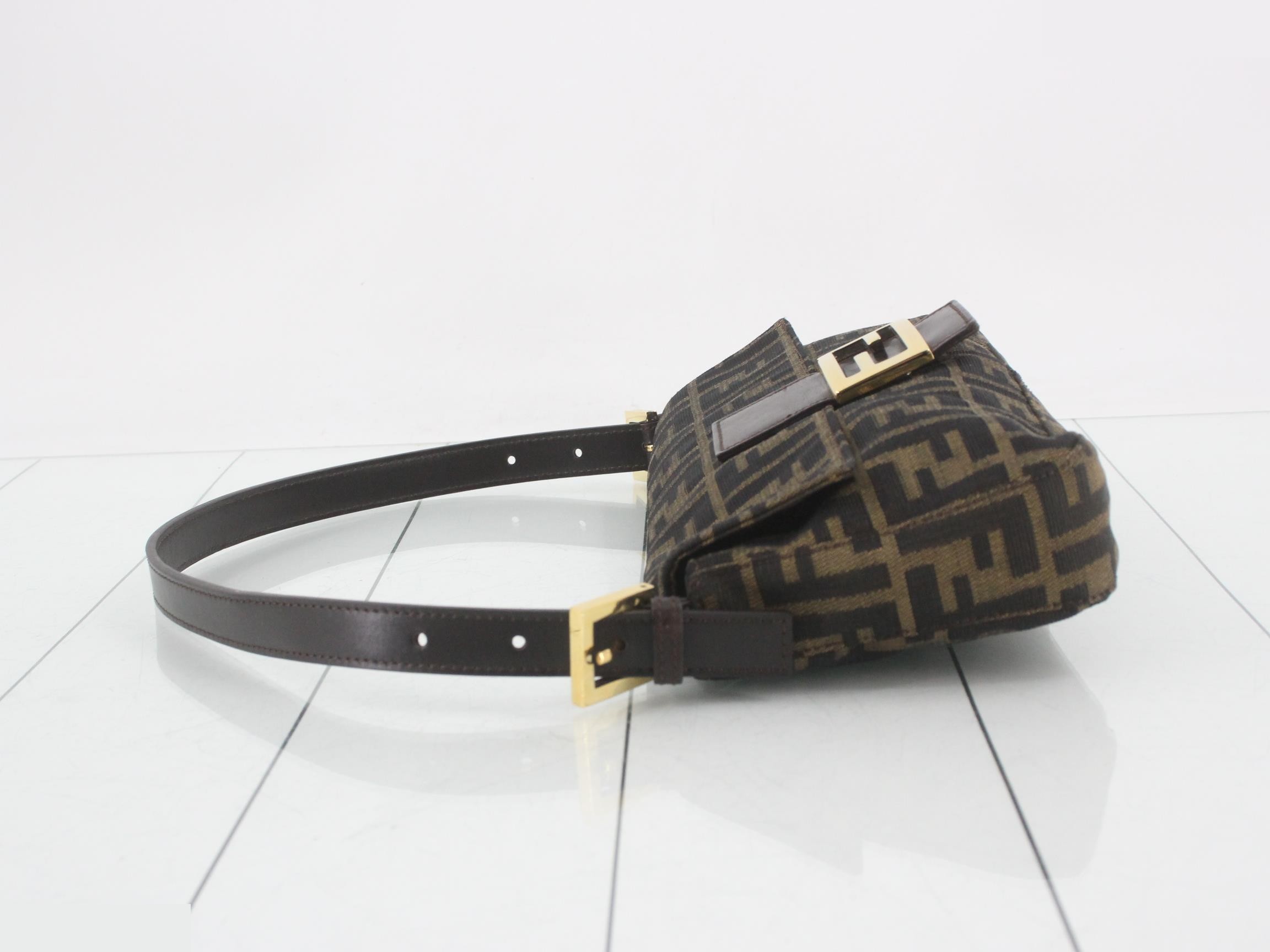 Zucca Baguette with gold hardware — view 4