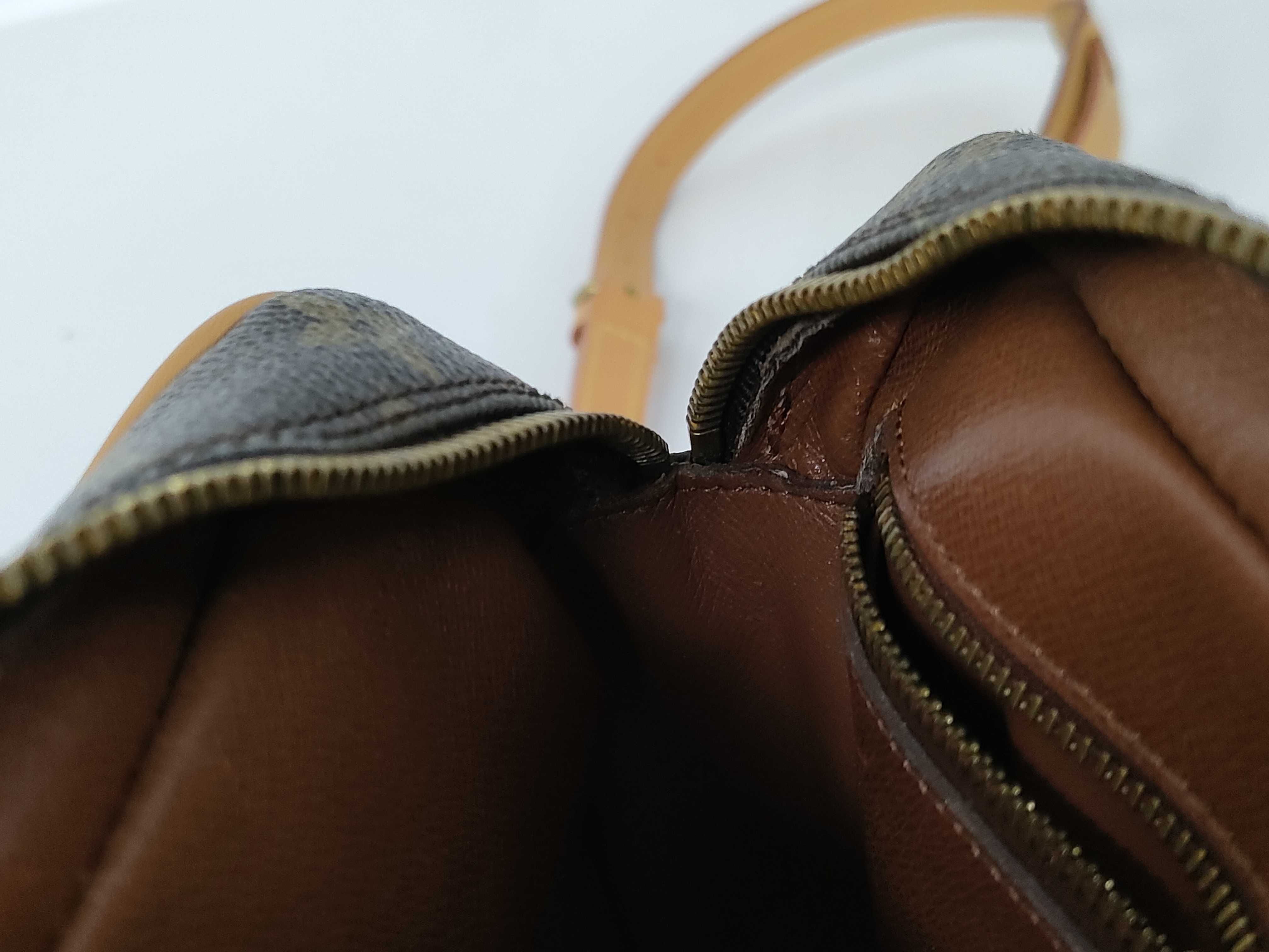 Monogram Louis Vuitton Shoulder Bag — view 13