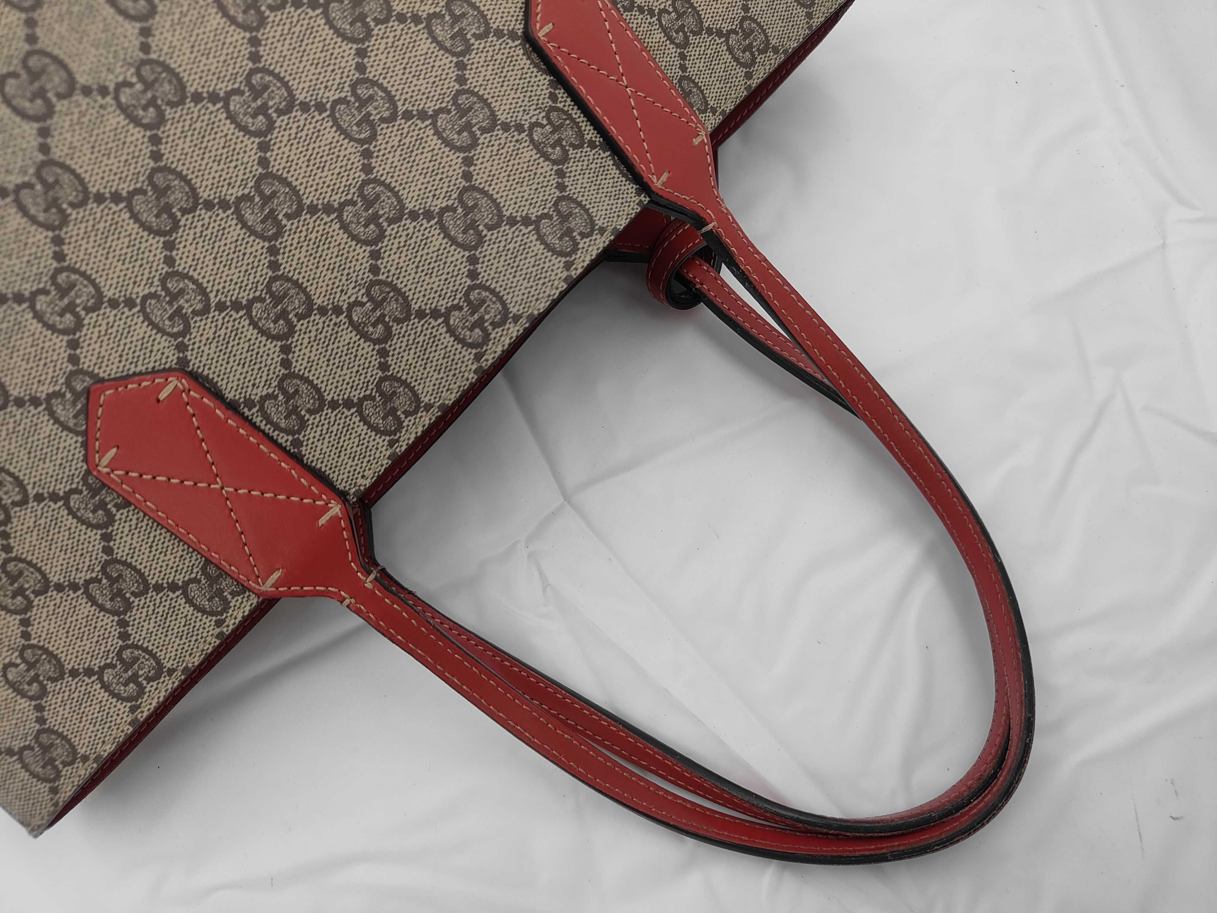 372613 GG Supreme Reversible Tote Bag — view 3