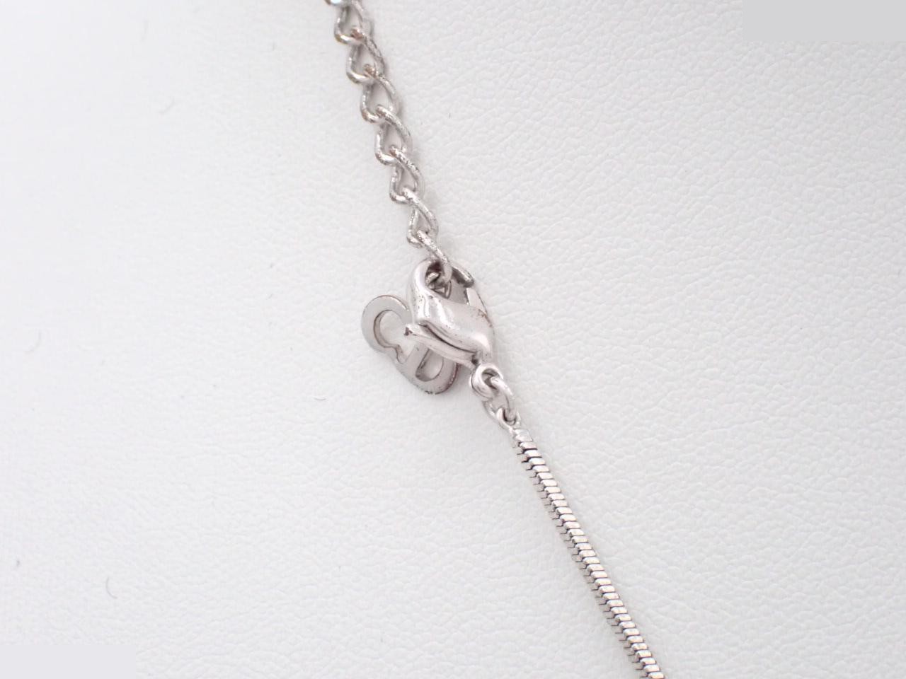 Trotter logo plate necklace pendant, with box. — view 2