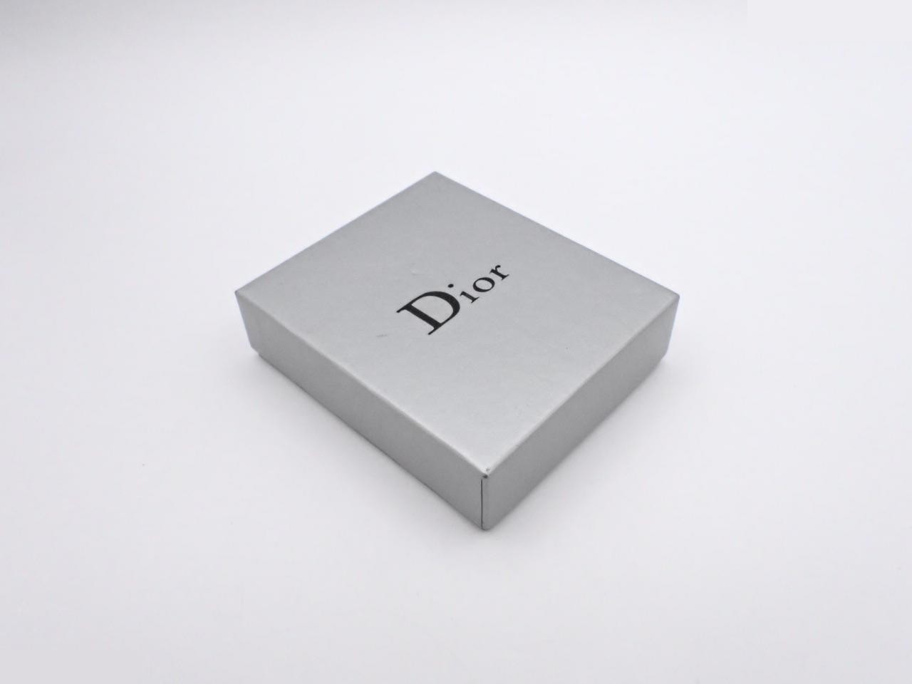 Trotter logo plate necklace pendant, with box. — view 4