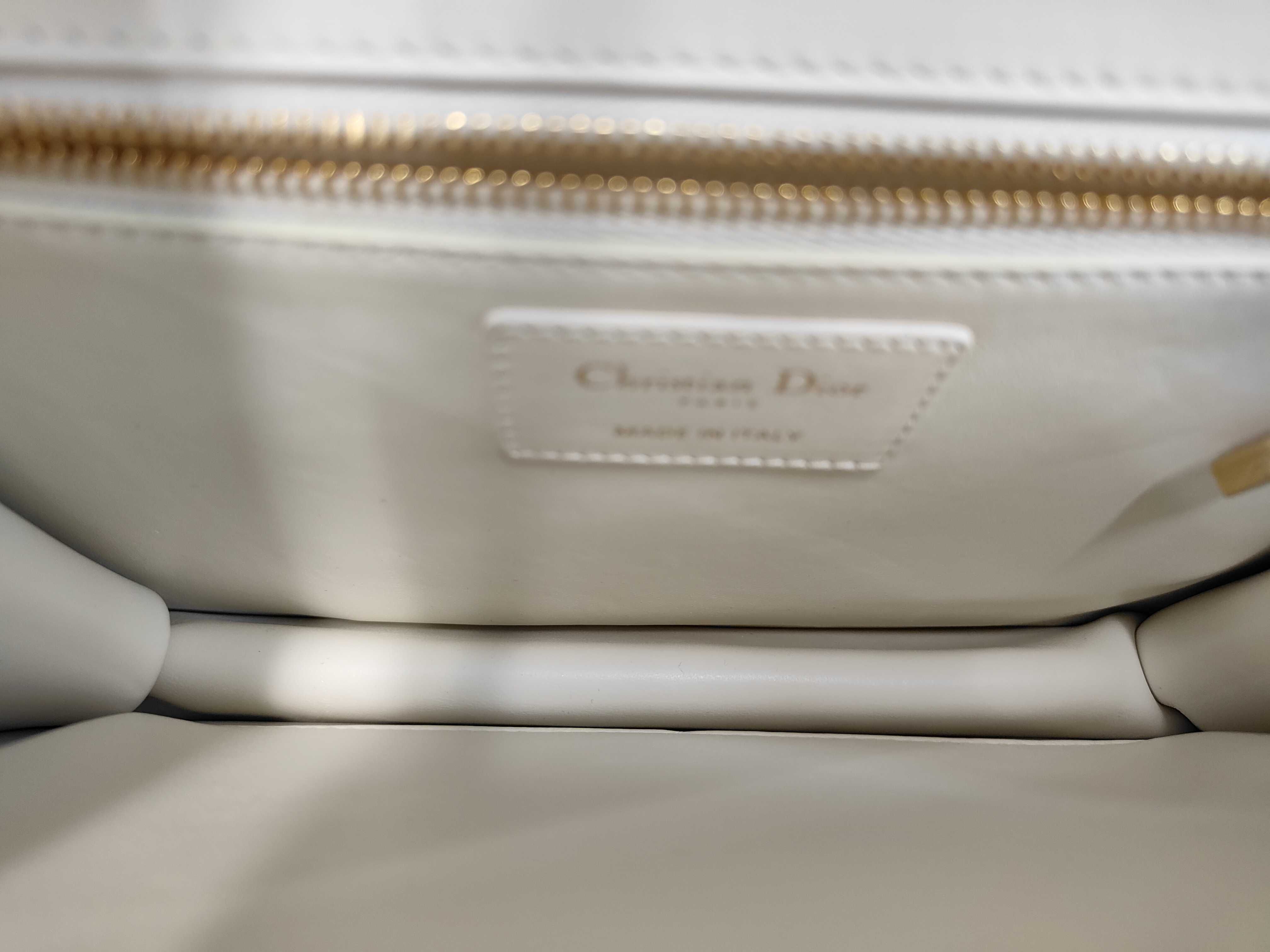 Christian Montaigne Shoulder Bag — view 8