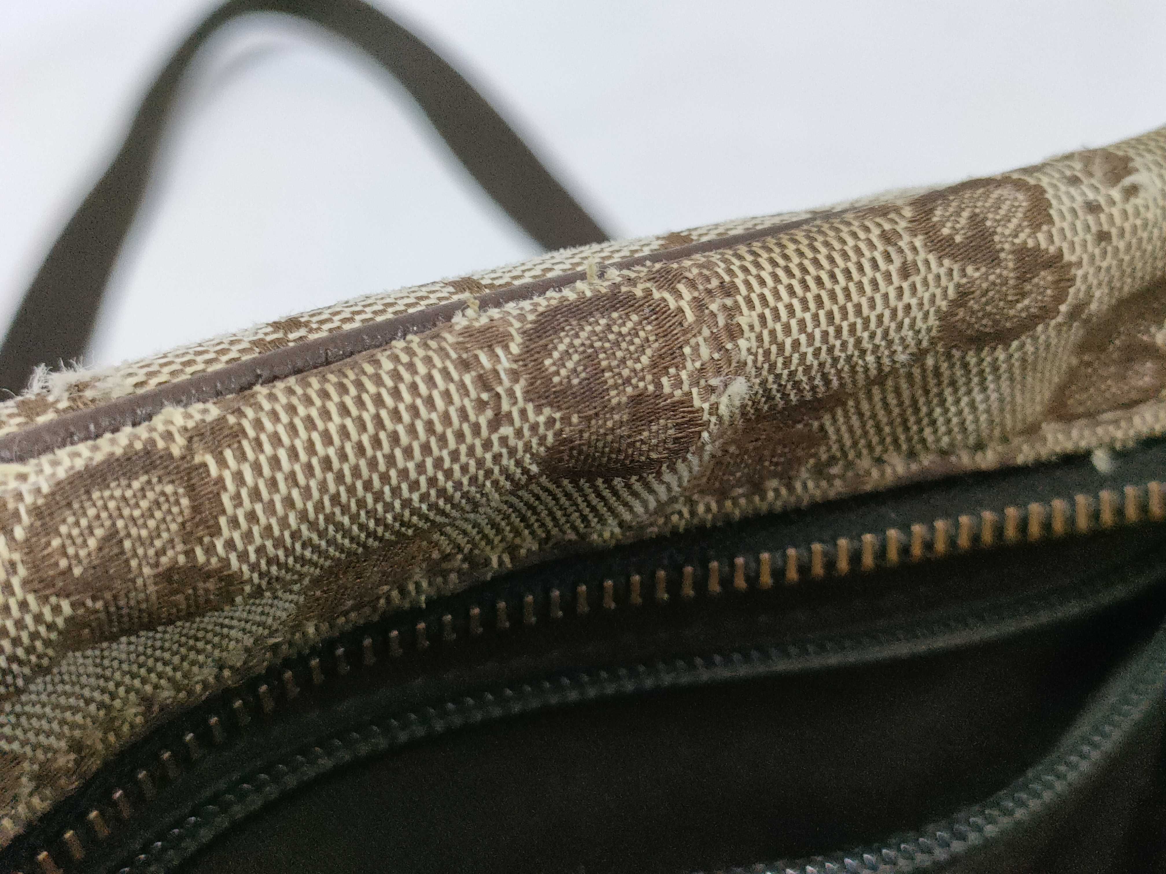 GG Canvas 122759 Shoulder Bag — view 14