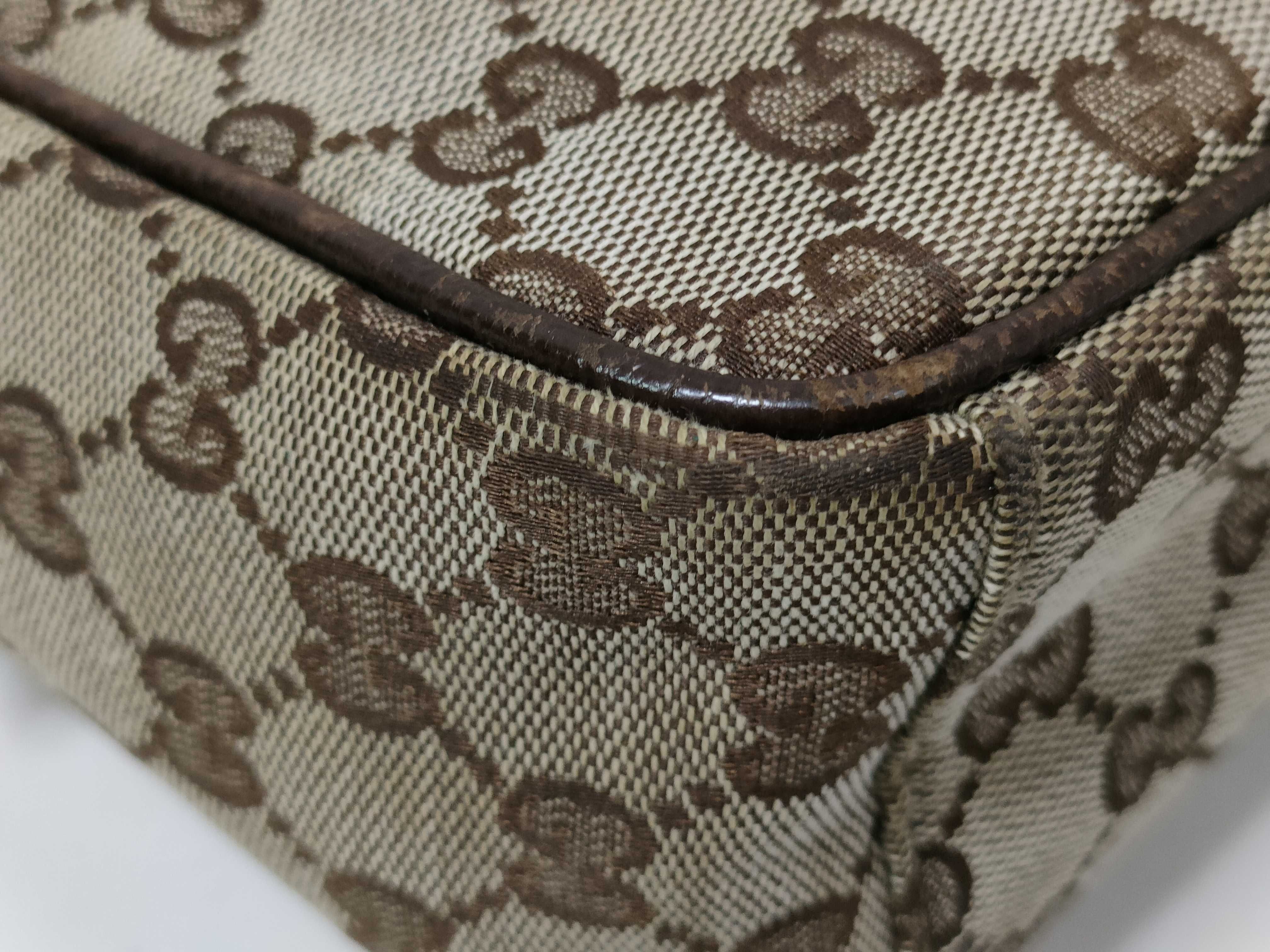 GG Canvas 122759 Shoulder Bag — view 6