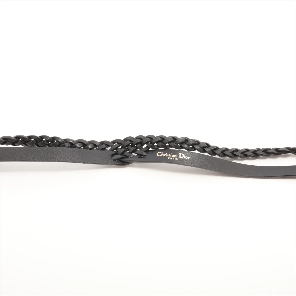 30 Montaigne belt, size 75, leather, black. Has — view 4