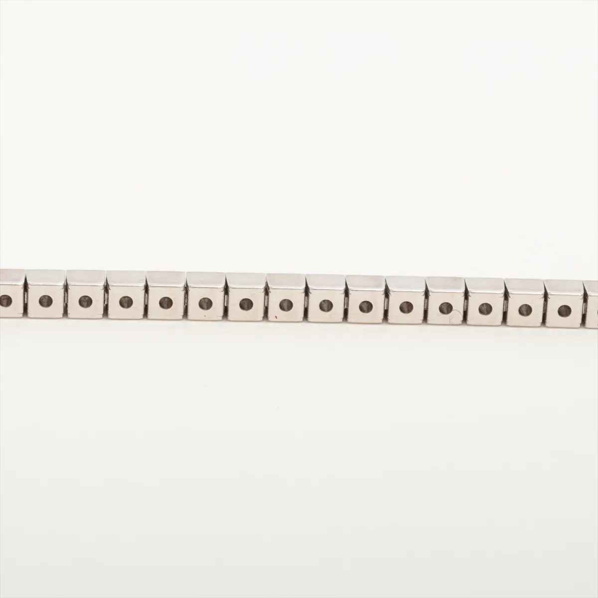 Raniere Bracelet 750(WG) 17.5g 16 N72801 B6015001 — view 3