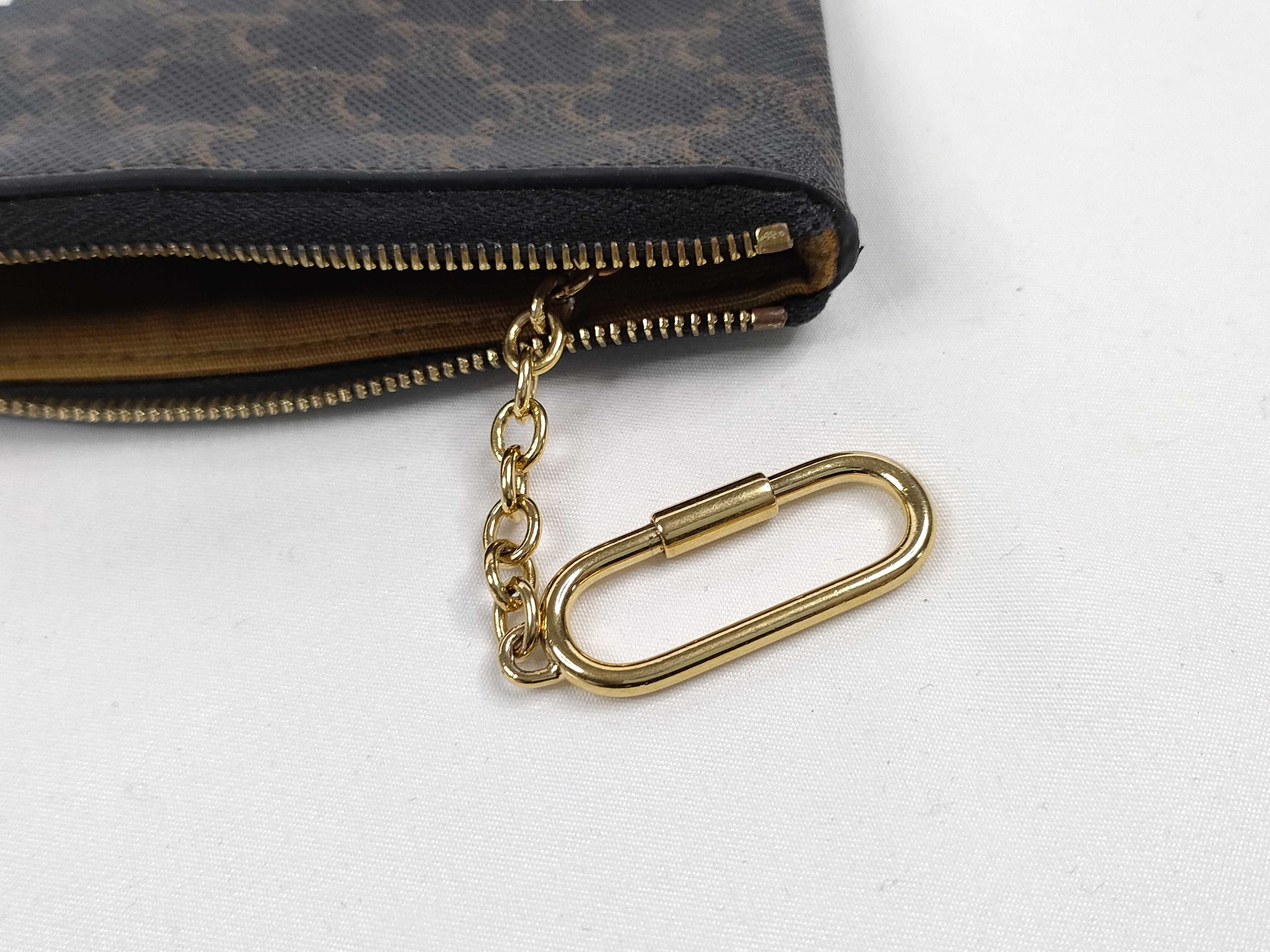 Triomphe PVC Chain Coin Case — view 12