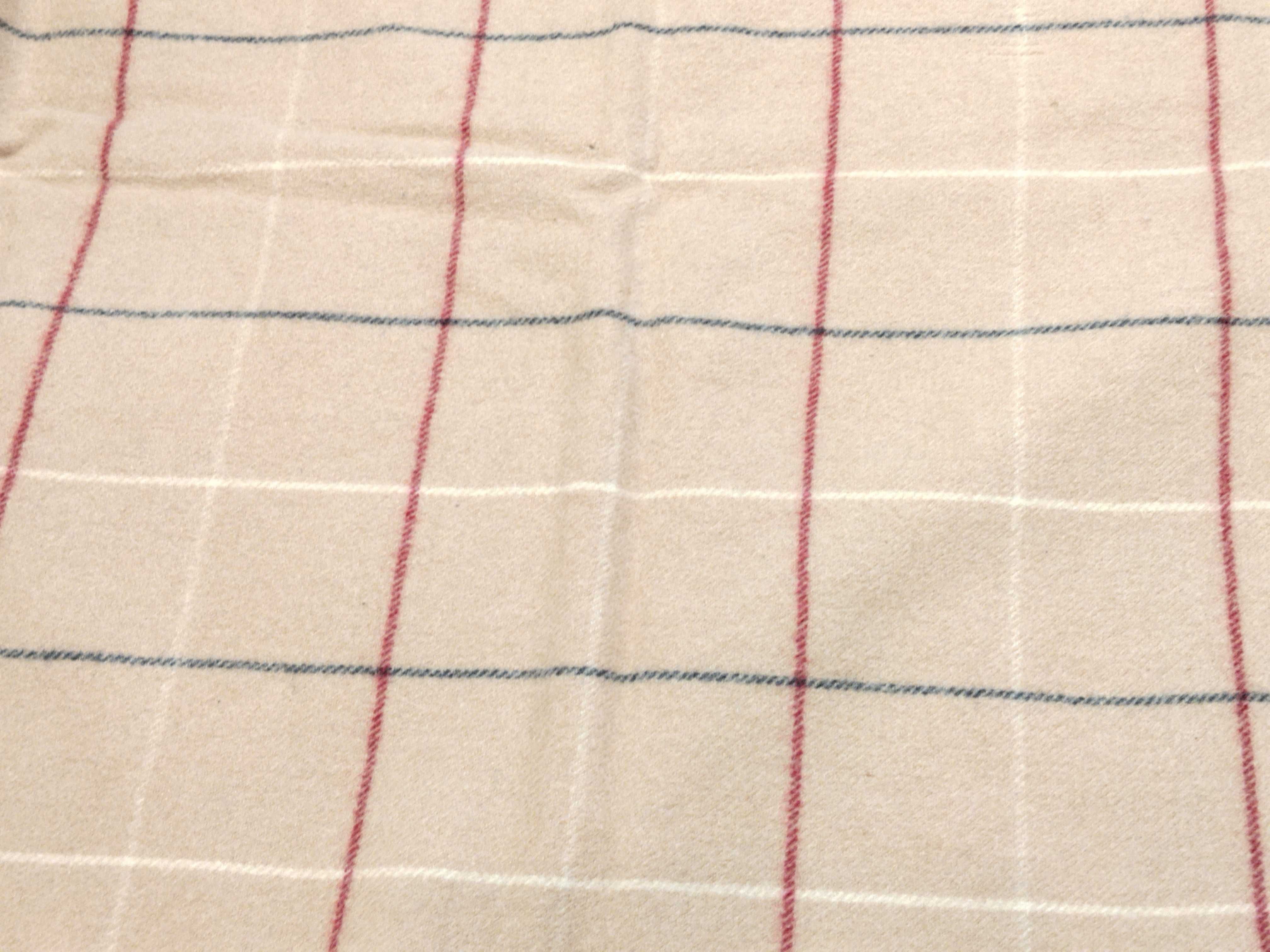 Nova Check Lap Blanket Shawl Beige Other Accessories — view 8