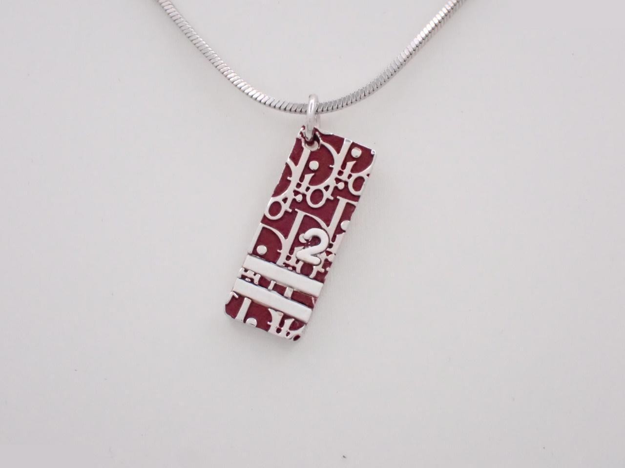 Trotter (precious metal) necklace/pendant, logo plate, silver necklace
