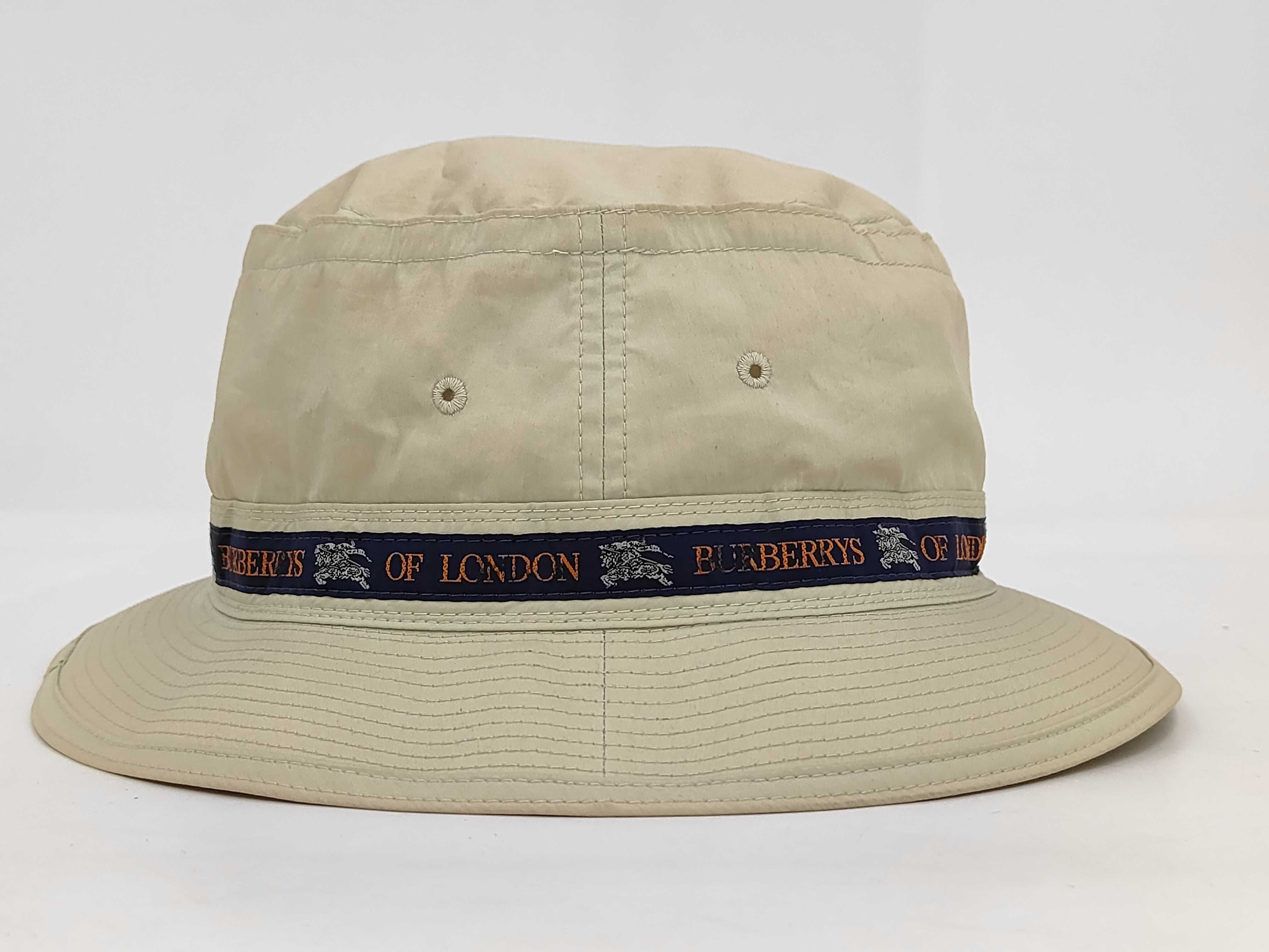 Cap and other accessories — view 3