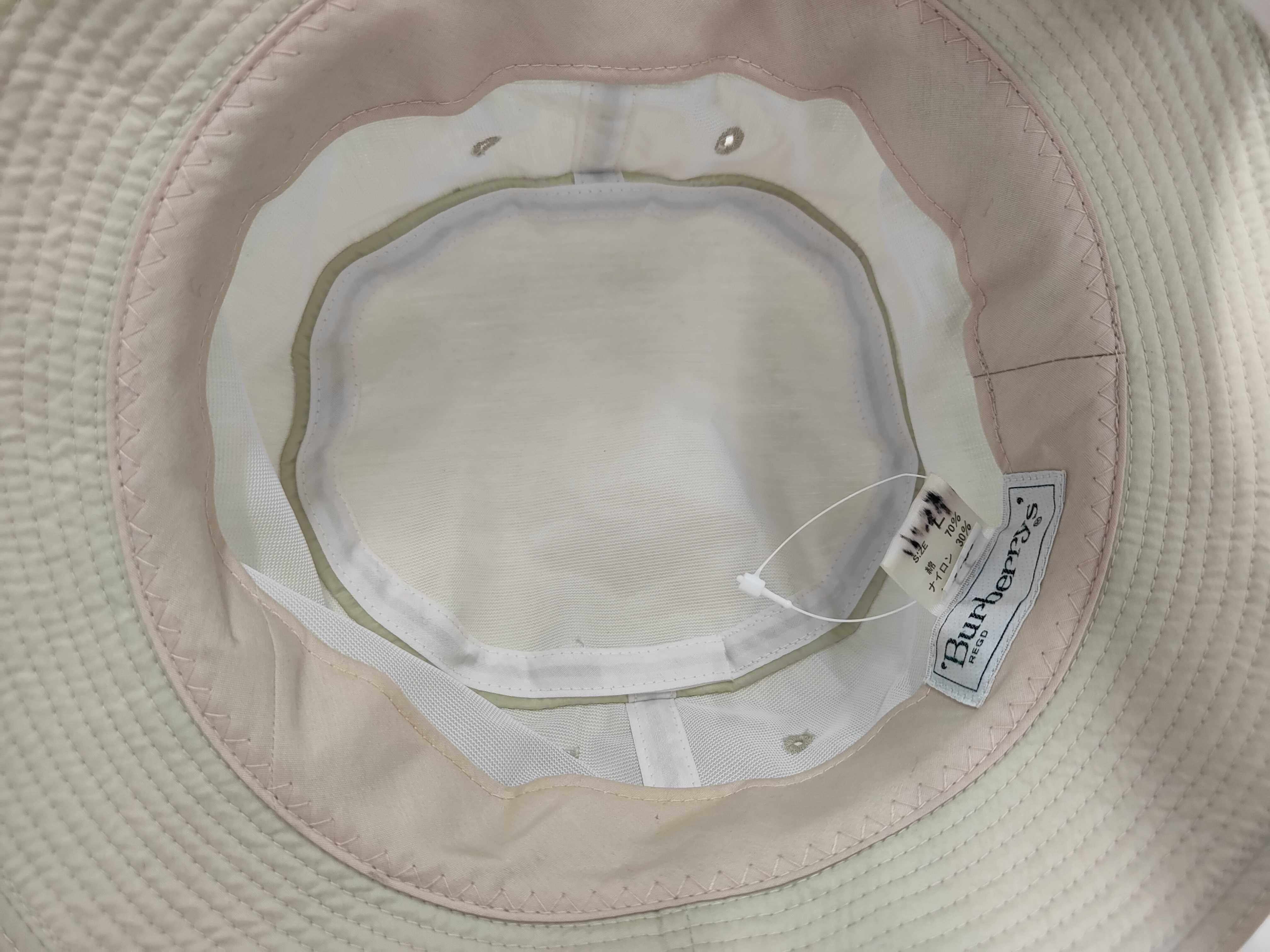 Cap and other accessories — view 6