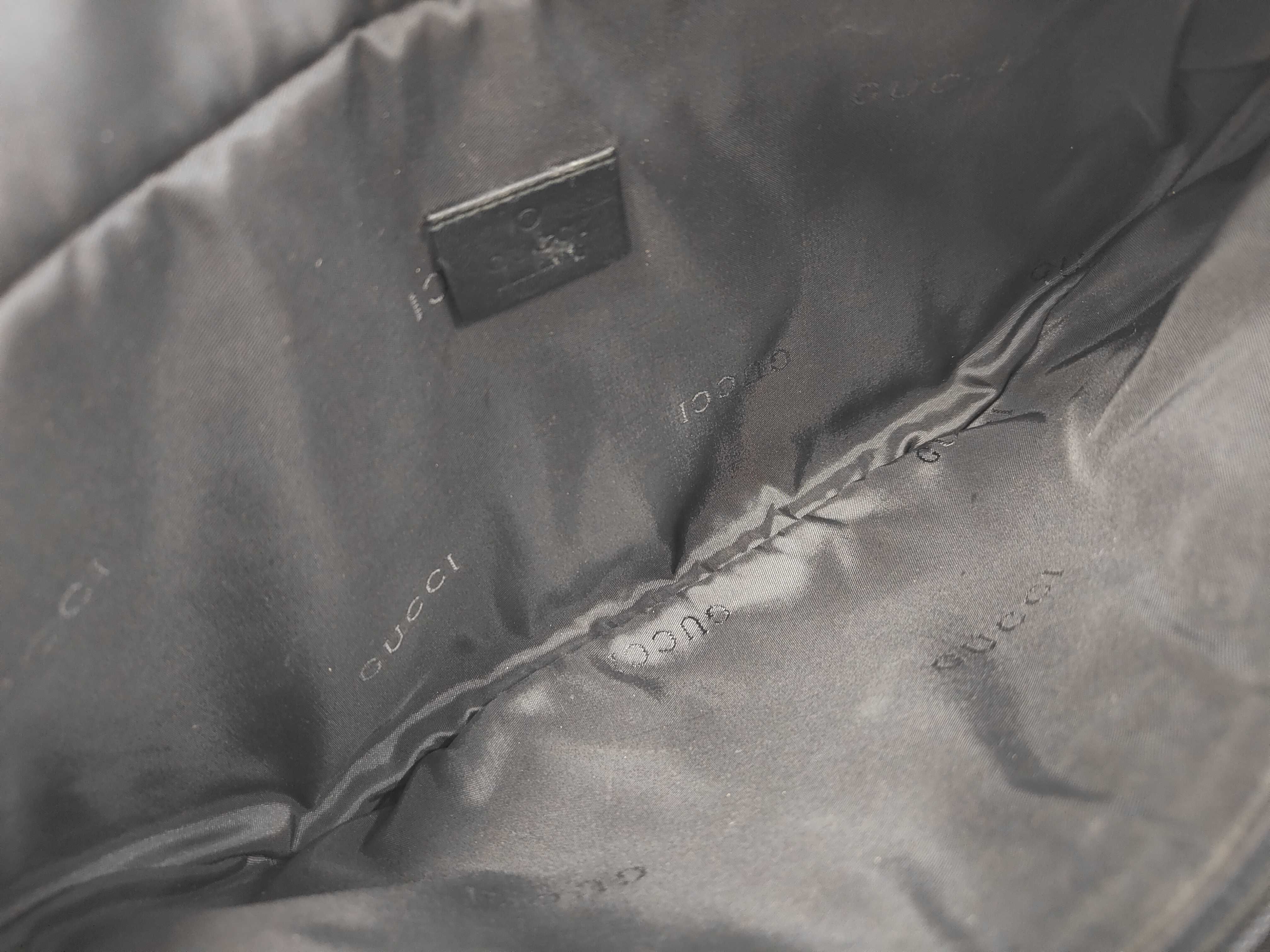 Logo Nylon Body Bag Shoulder Bag — view 9