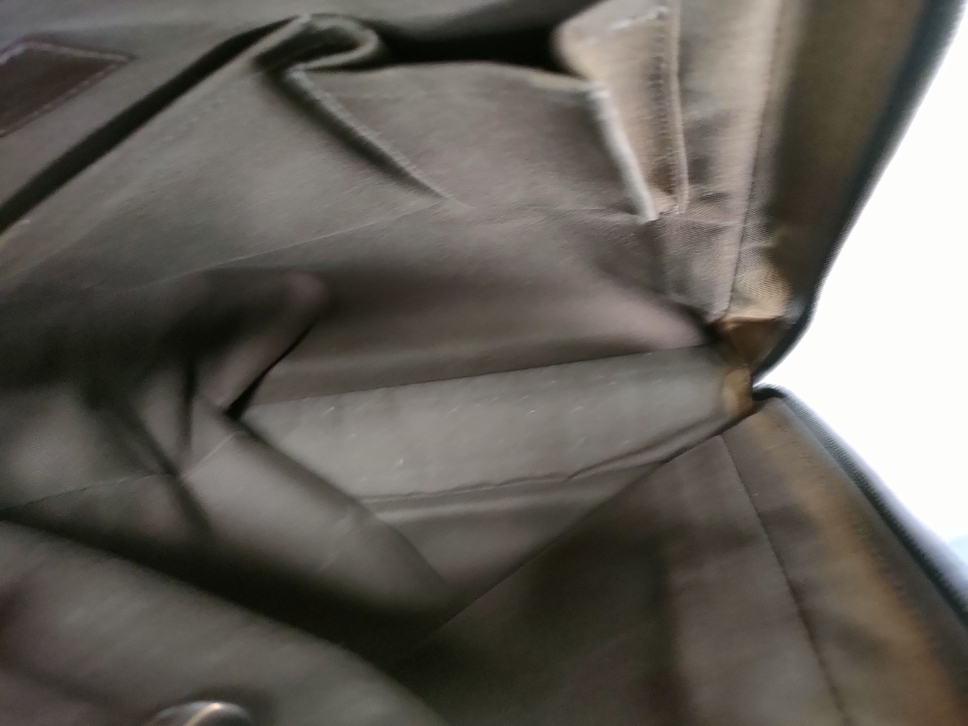 Taiga Beluga Shoulder Bag — view 10