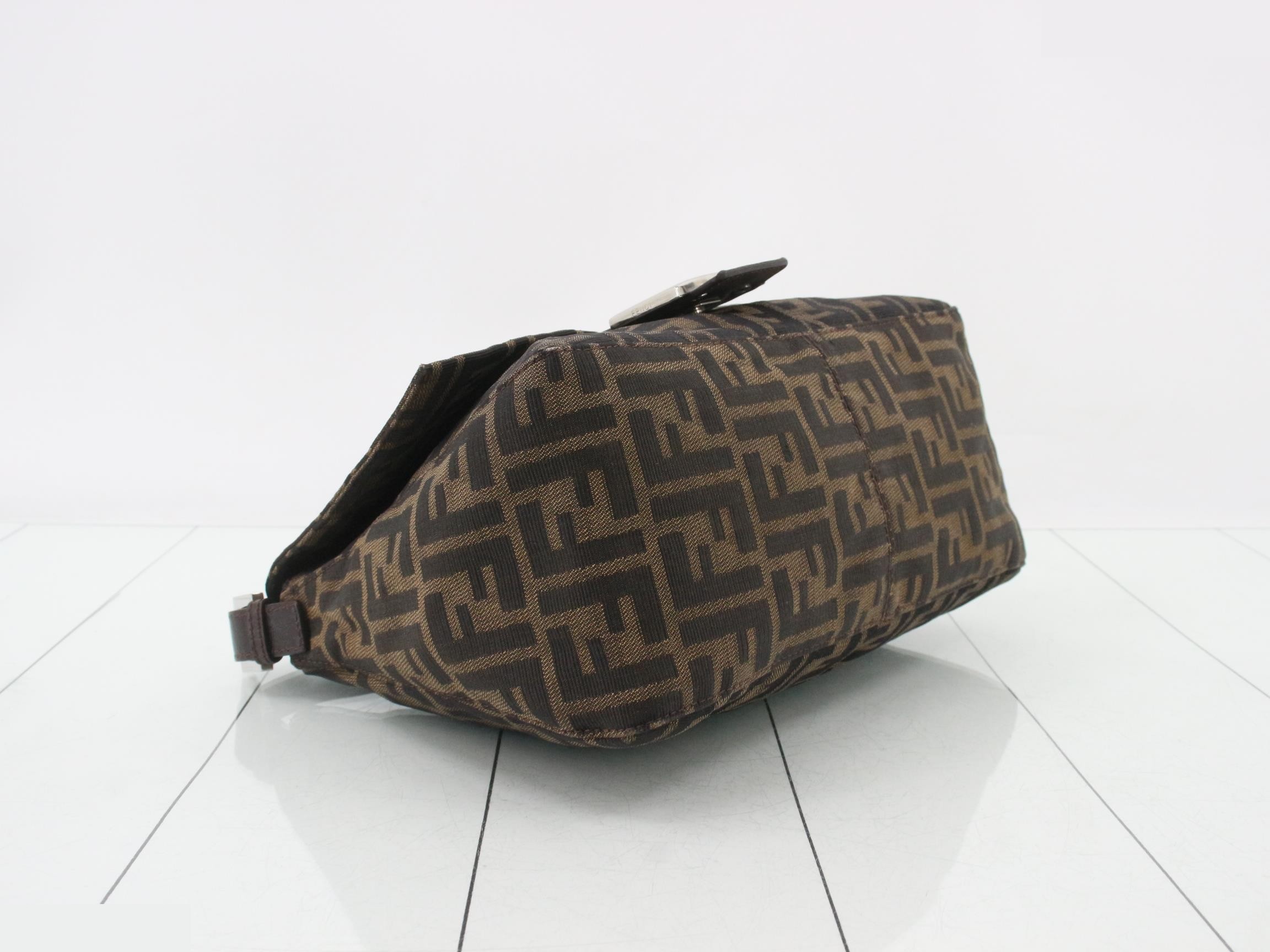 Mamma Bucket Zucca One-Shoulder Bag — view 5