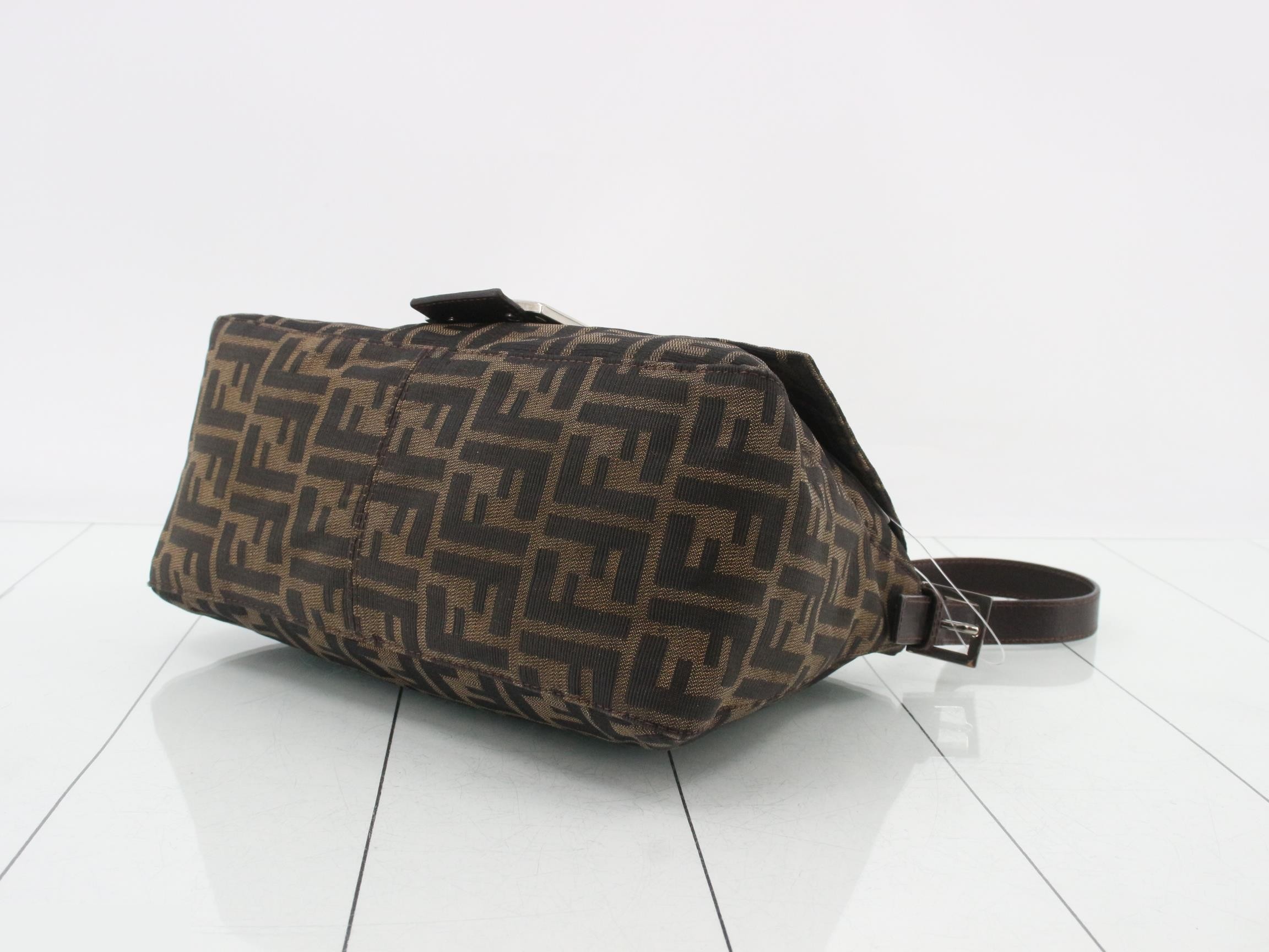 Mamma Bucket Zucca One-Shoulder Bag — view 6