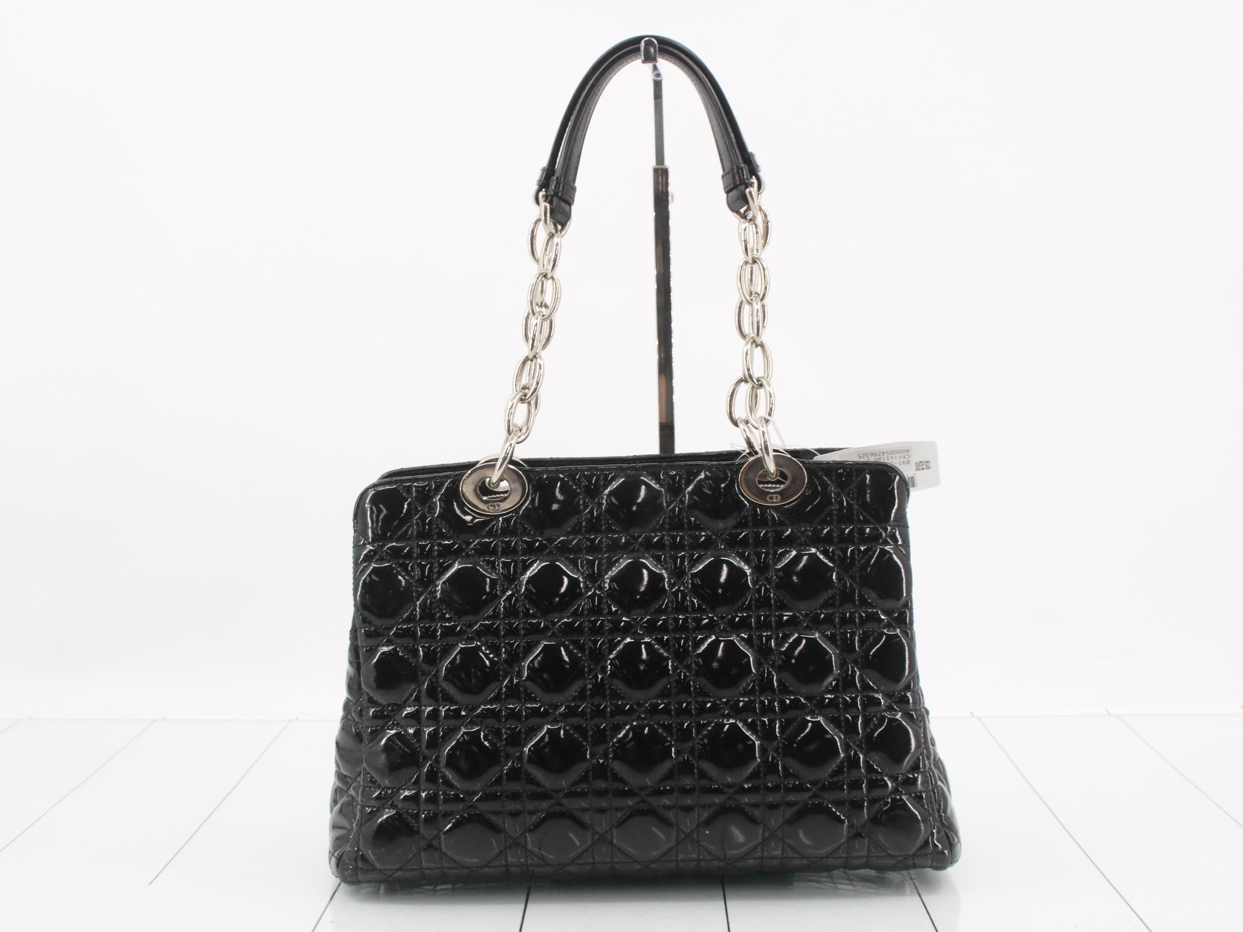 handbag — view 2