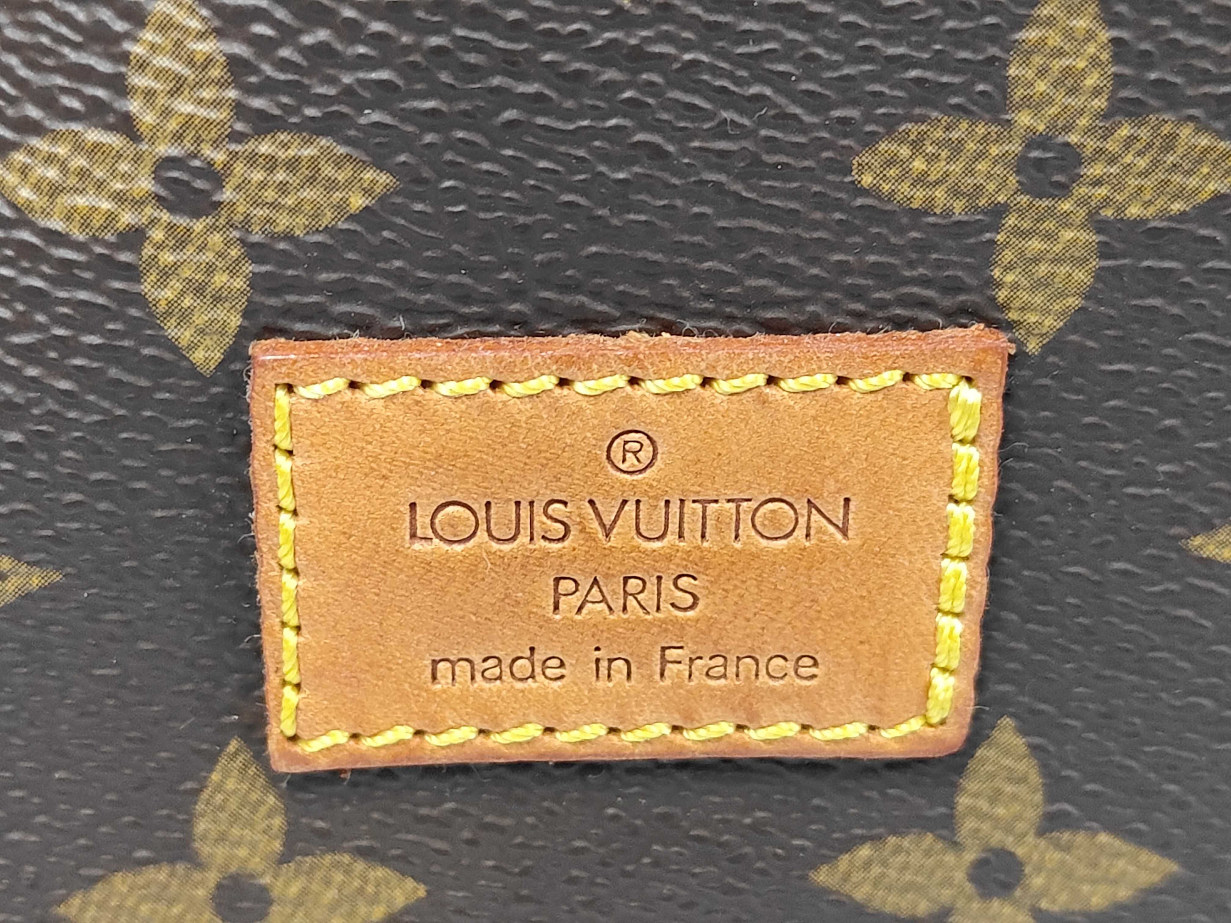 Monogram Saumur 30 Shoulder Bag — view 9