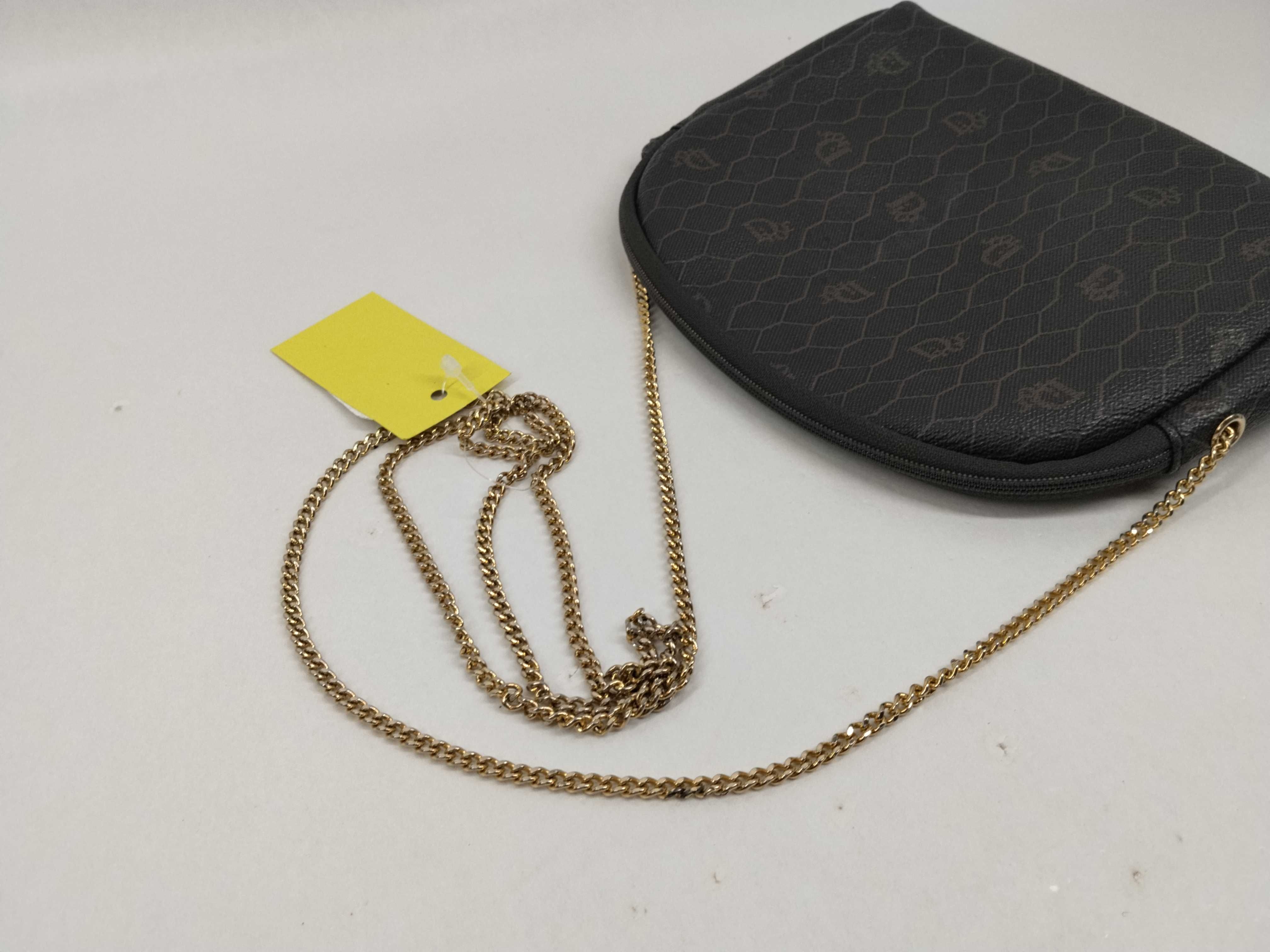 Honeycomb Chain Shoulder Bag — view 6