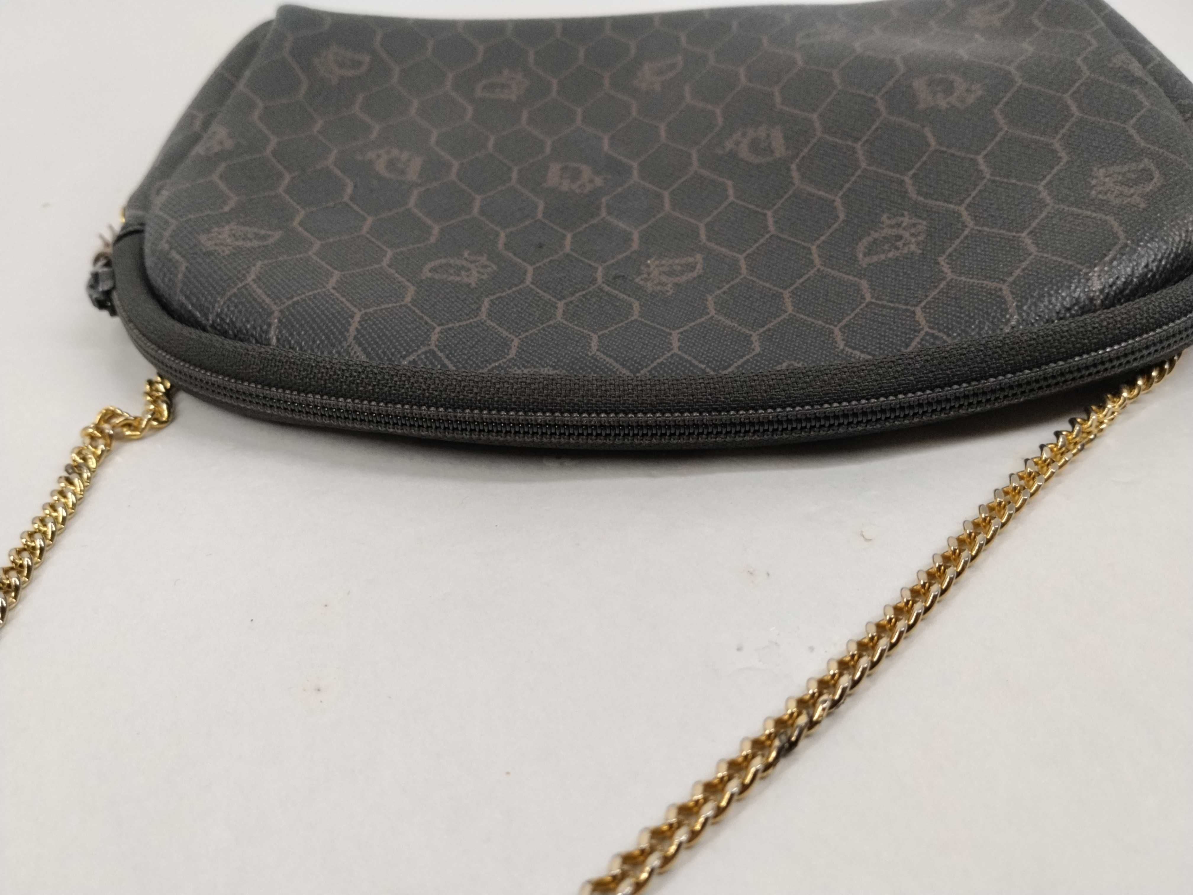 Honeycomb Chain Shoulder Bag — view 8