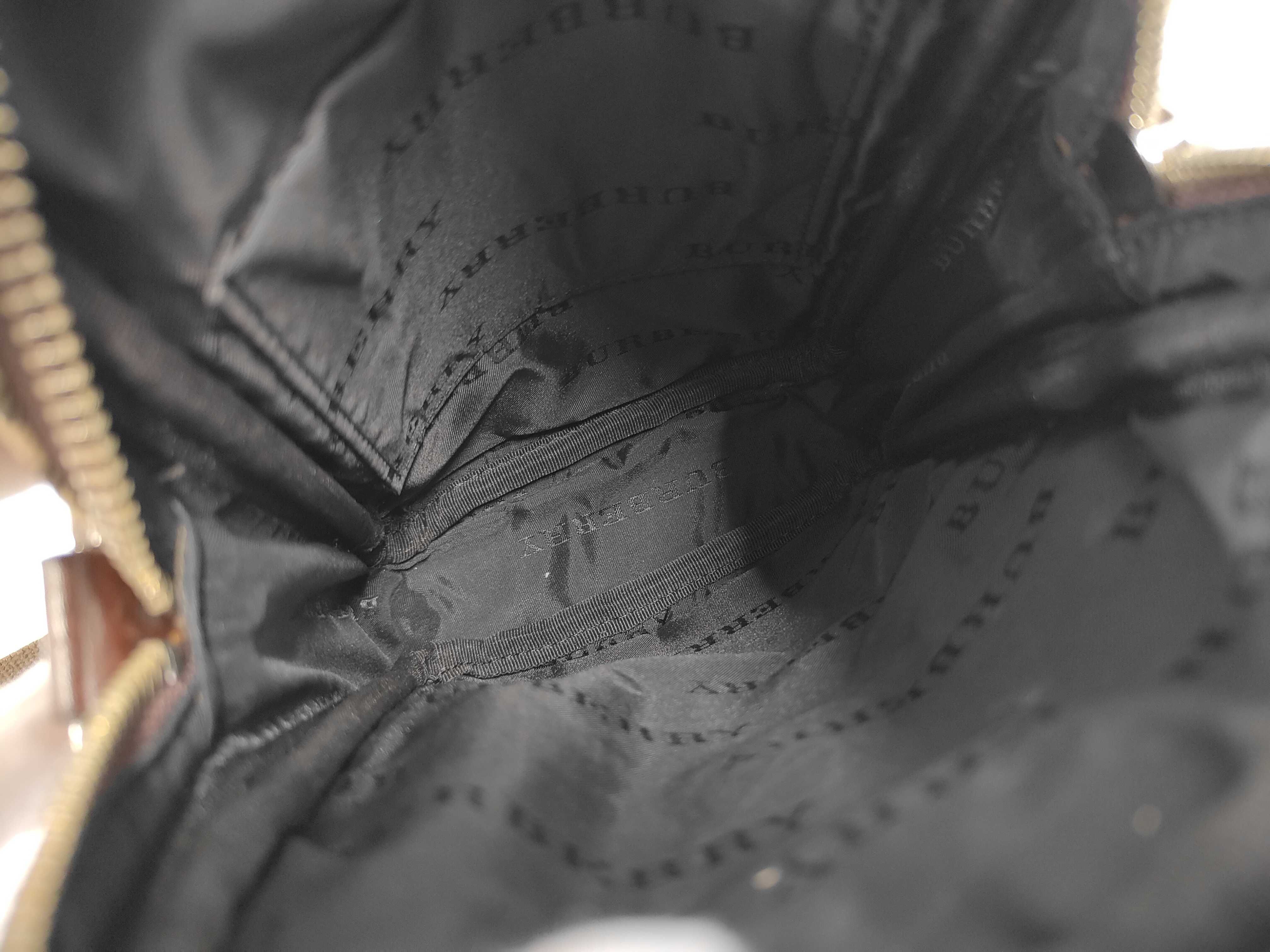 Check Pattern Shoulder Bag — view 8