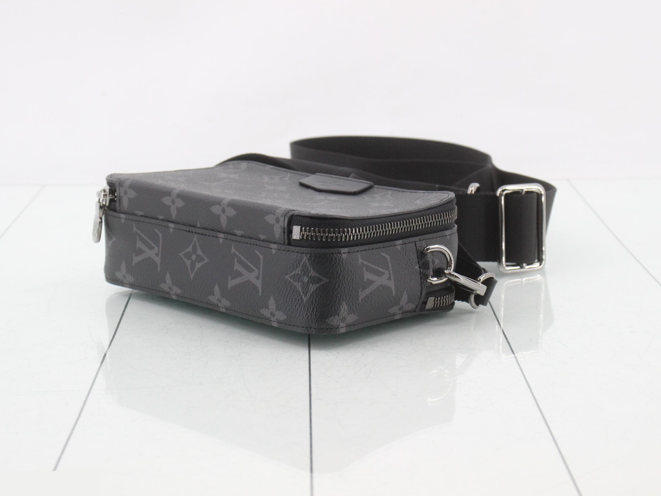 Alpha Wearable Wallet — view 6
