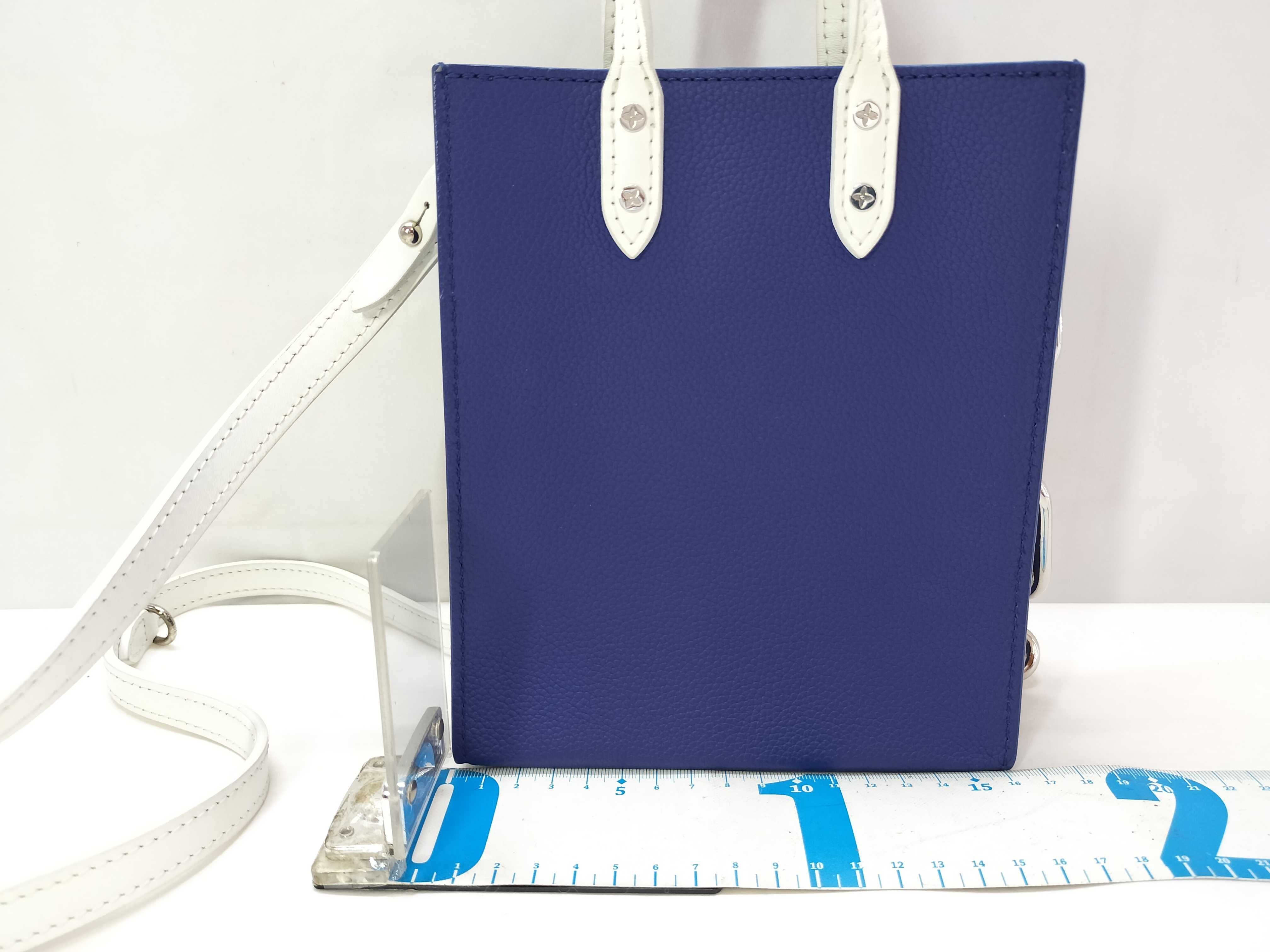 Everyday LV Sac Plat XS Shoulder Bag — view 2