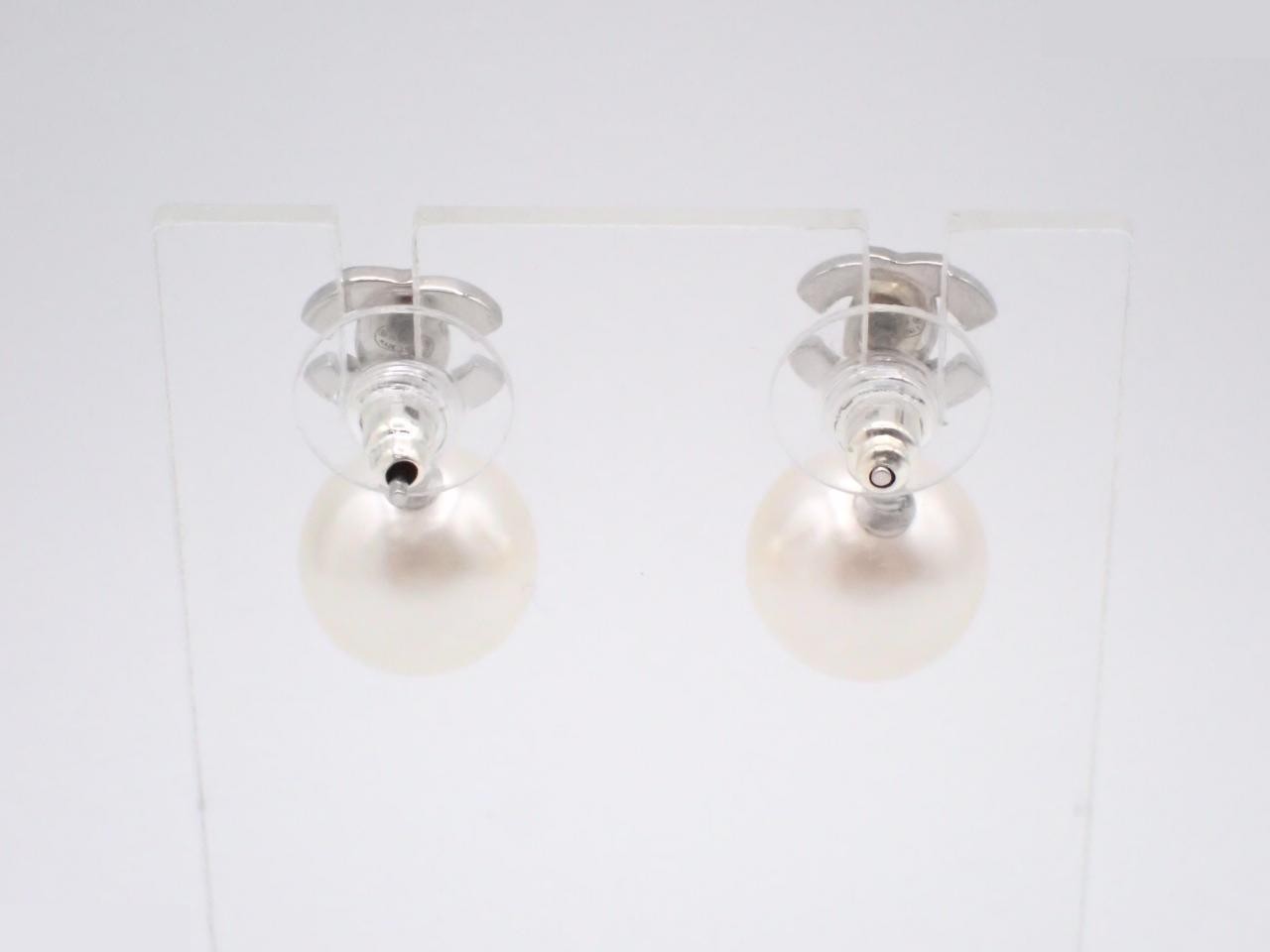 Earrings, Coco Mark, Pearl — view 2
