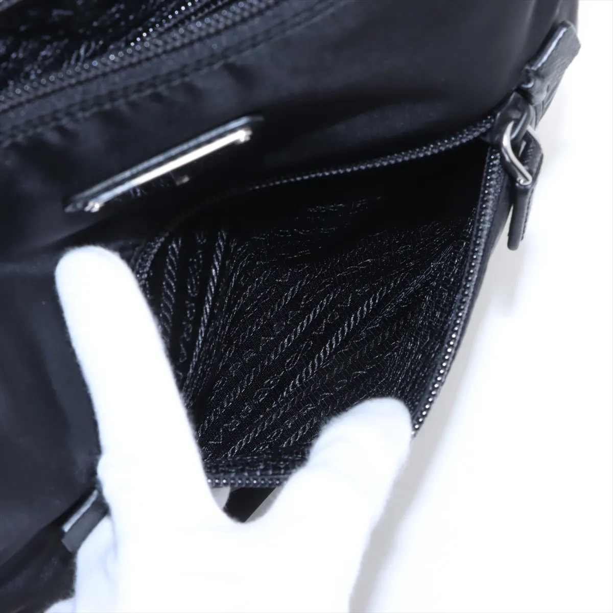 Tessuto Nylon x Leather Shoulder Bag Black 1BH716 — view 9