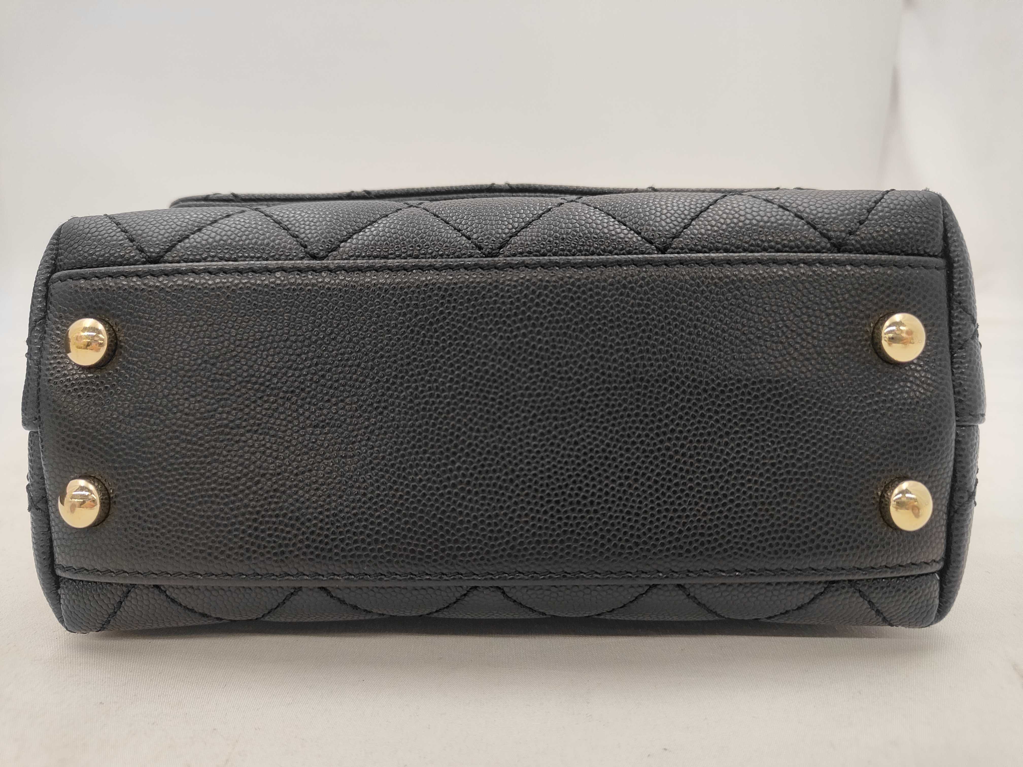 Matelassé Coco Handle XS 24 Caviar Skin Gold Hardware 2-way Handbag Shoulder Bag Serial Number Plate AS2215 Black Handbag — view 7