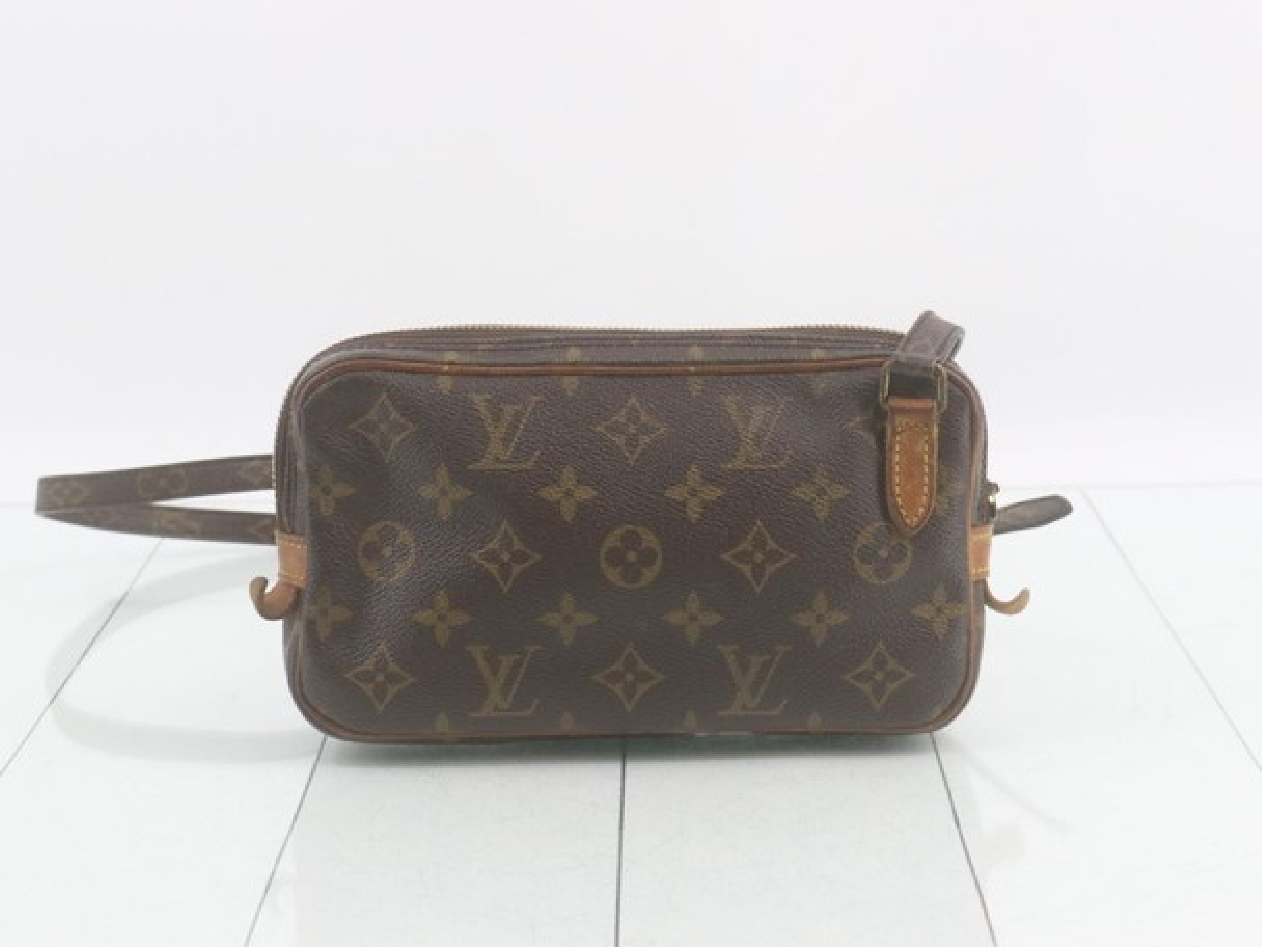 M51828 Marly Bandoulière Shoulder Bag — view 2
