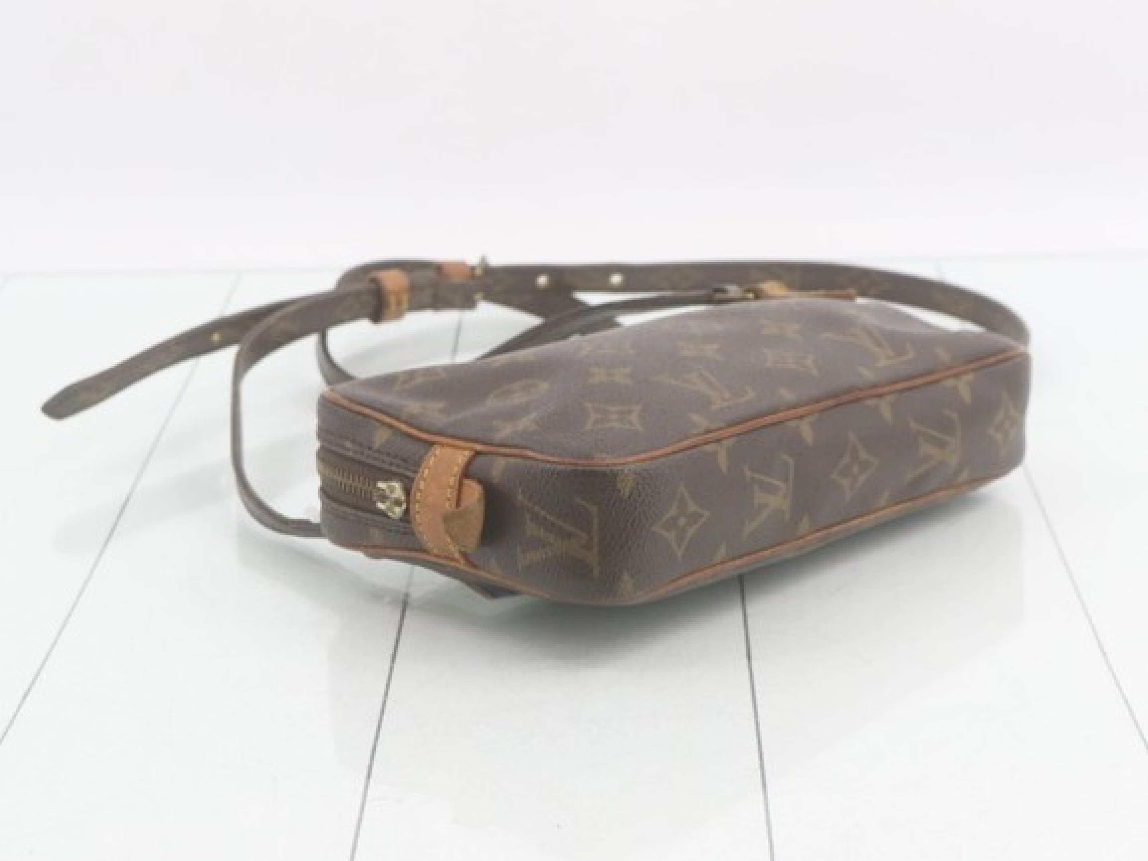 M51828 Marly Bandoulière Shoulder Bag — view 3