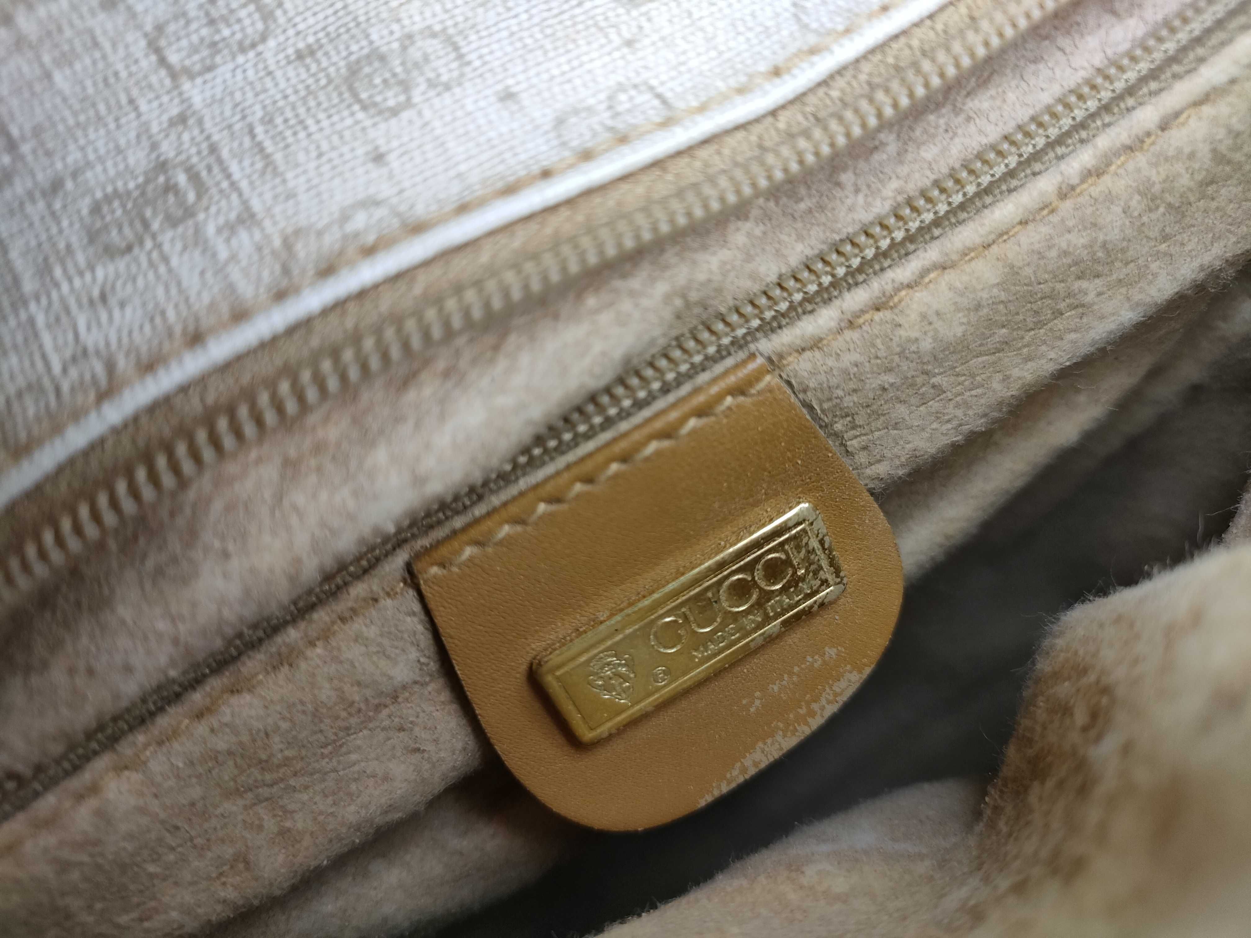 GG Gucci Shoulder Bag, All-over Print, Off-white Shoulder Bag — view 11