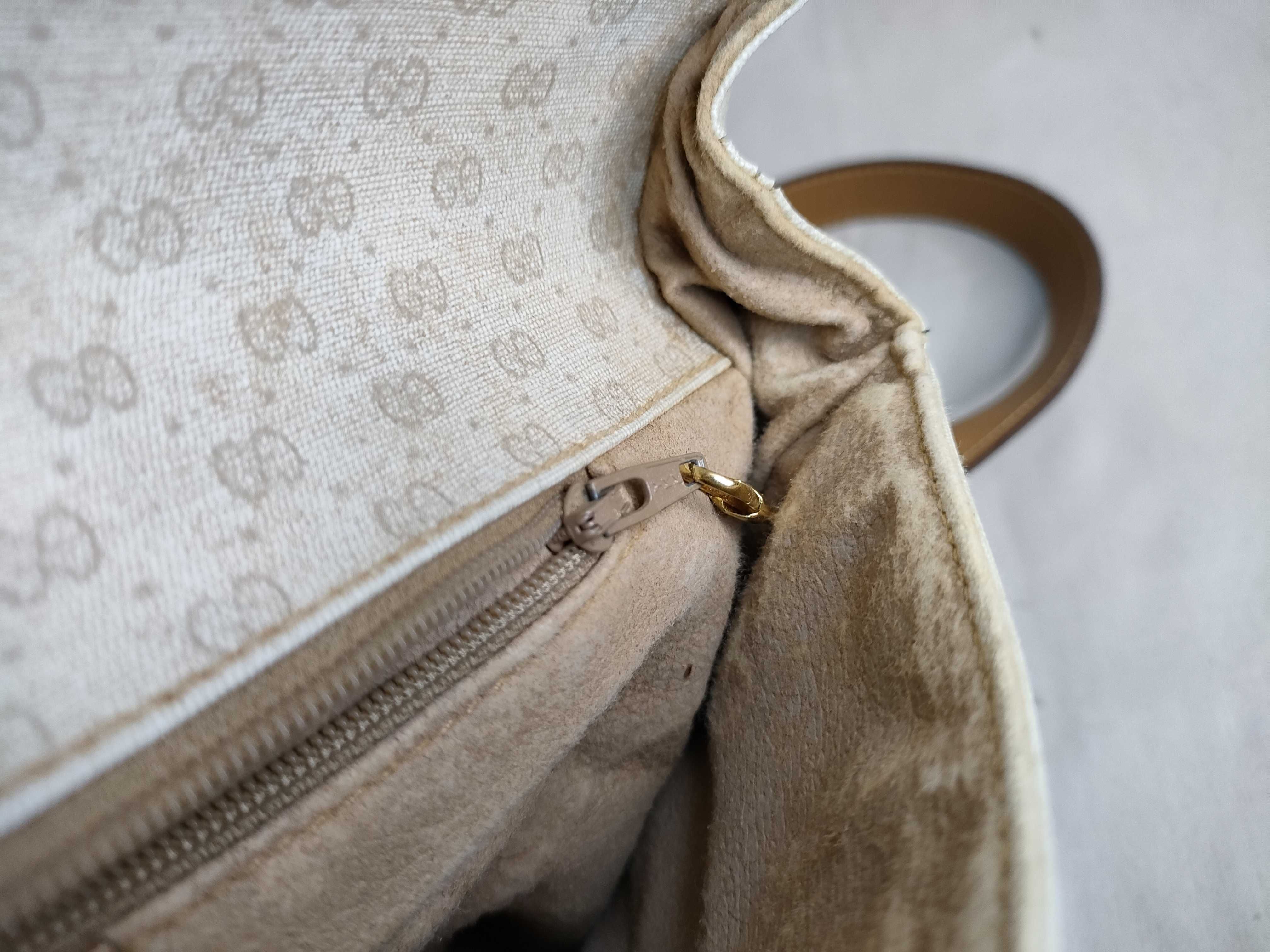 GG Gucci Shoulder Bag, All-over Print, Off-white Shoulder Bag — view 9