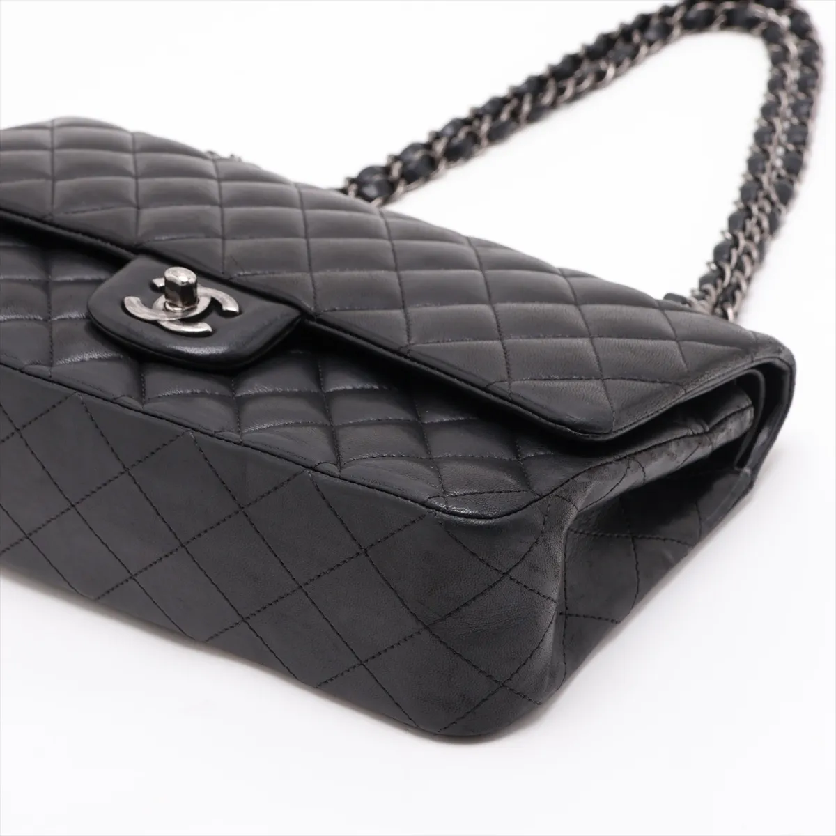 [Individually packaged] Chanel Matelassé 25 Lambskin Double Flap Double Chain Bag, Black with Gunmetal Hardware, 19688942, Serial Number 19, A01112 — view 3