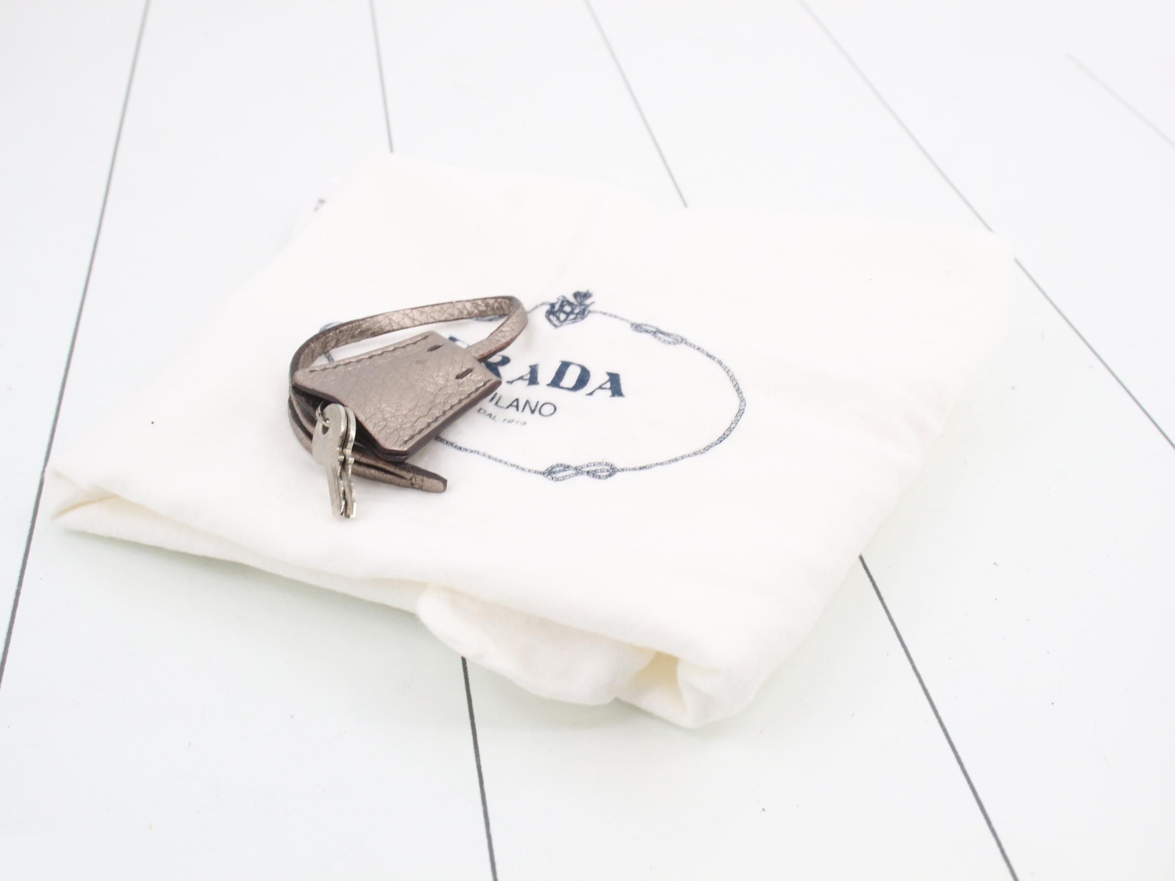 Leather handbag — view 7
