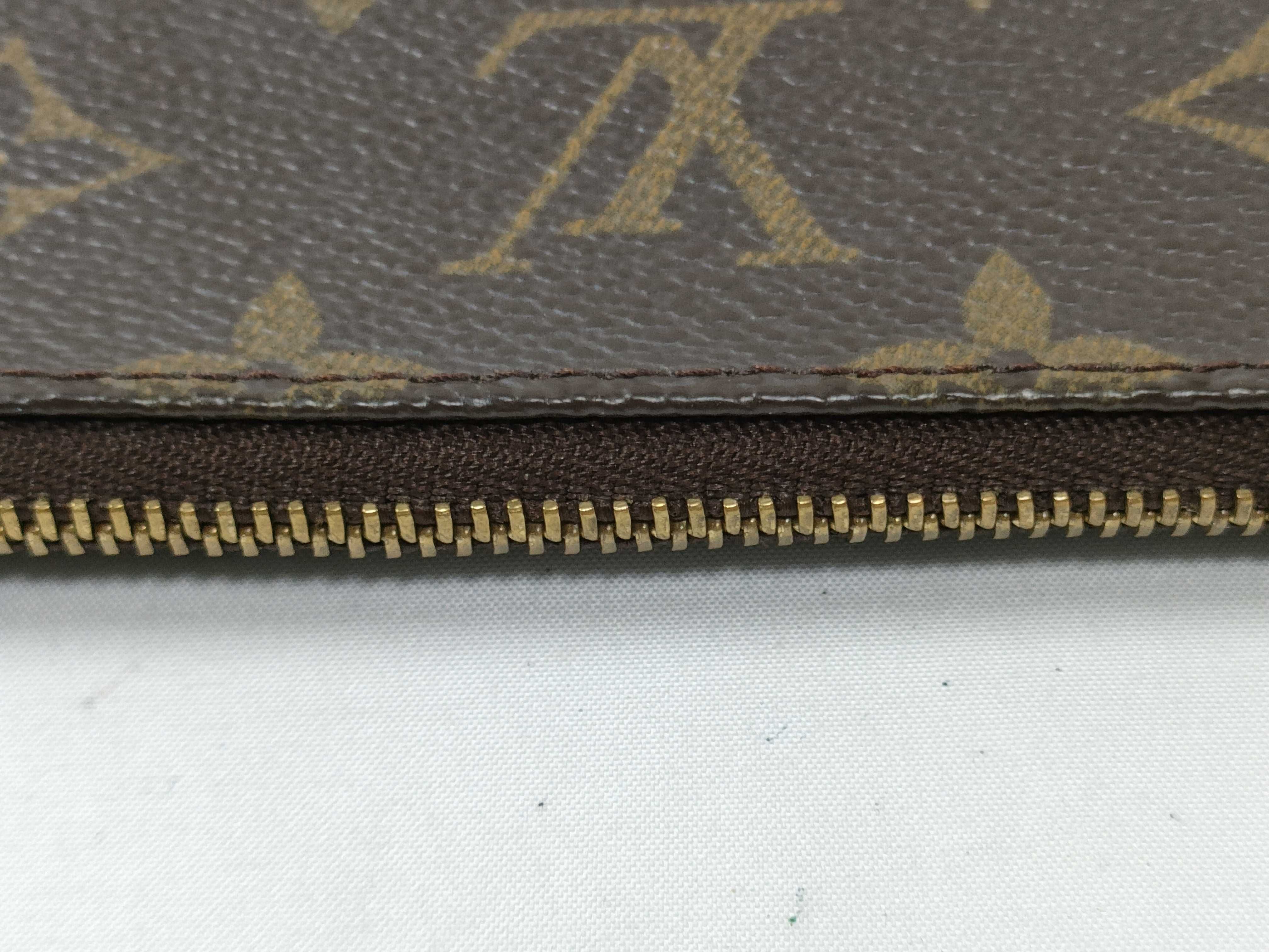 Monogram Vuitton Accessoires M51980 VI0061 Pouch — view 9