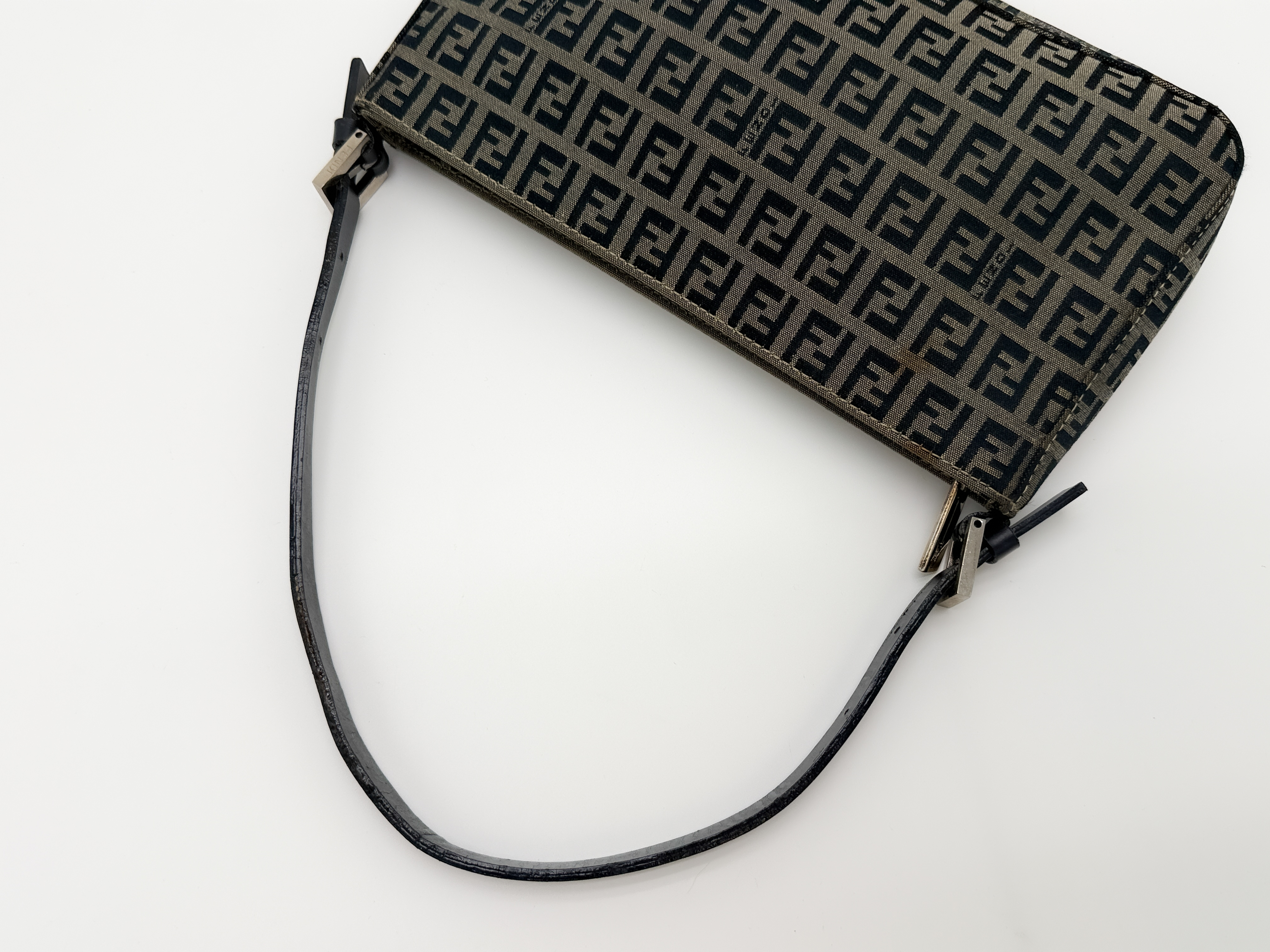 Zucchino Accessory Pouch Shoulder Bag — view 3