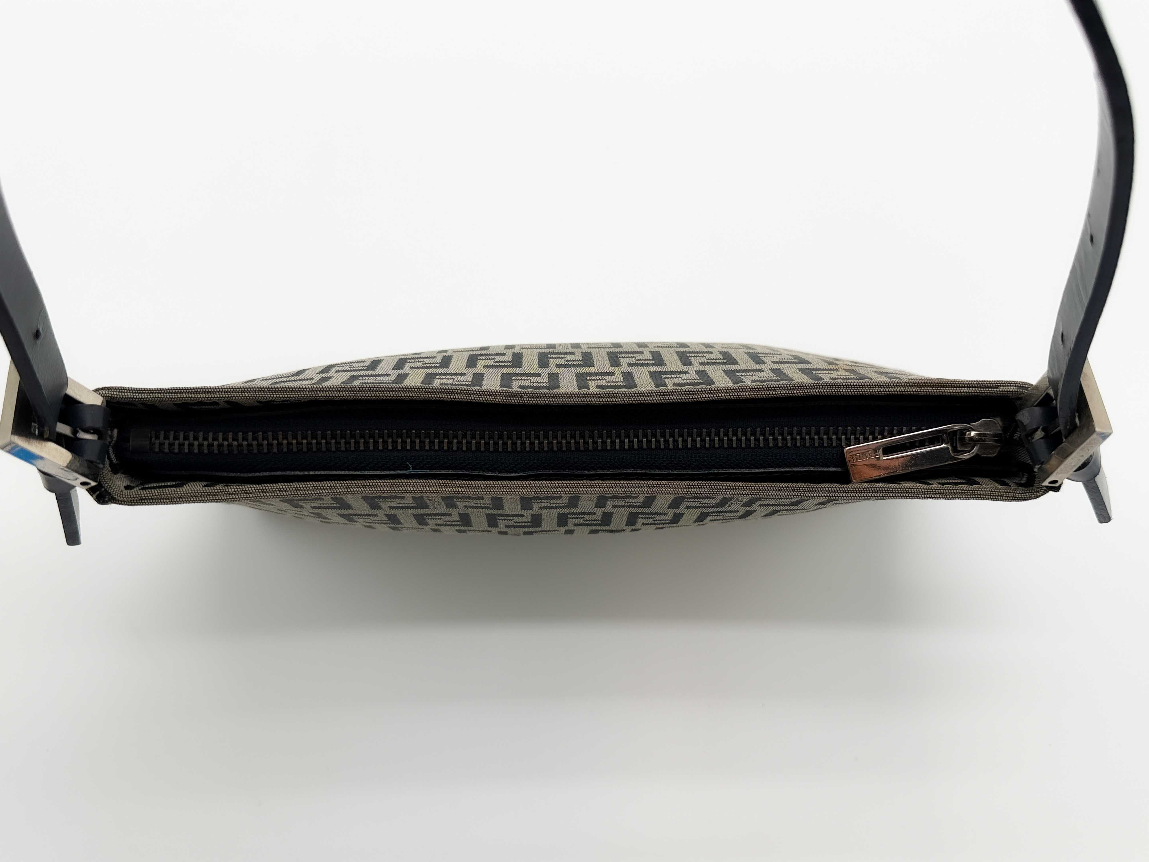 Zucchino Accessory Pouch Shoulder Bag — view 7
