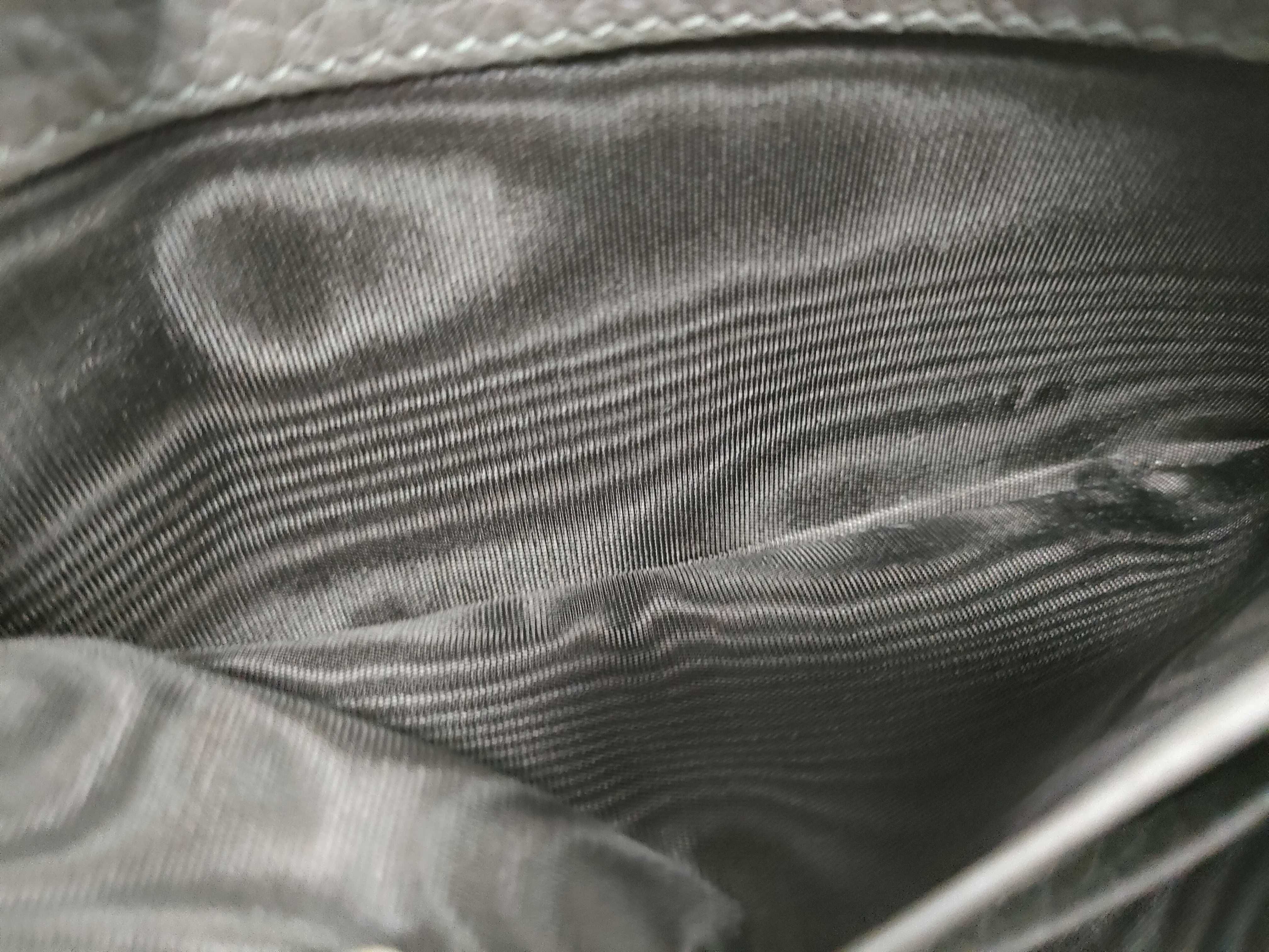 Logo Round Zip Long Wallet — view 13