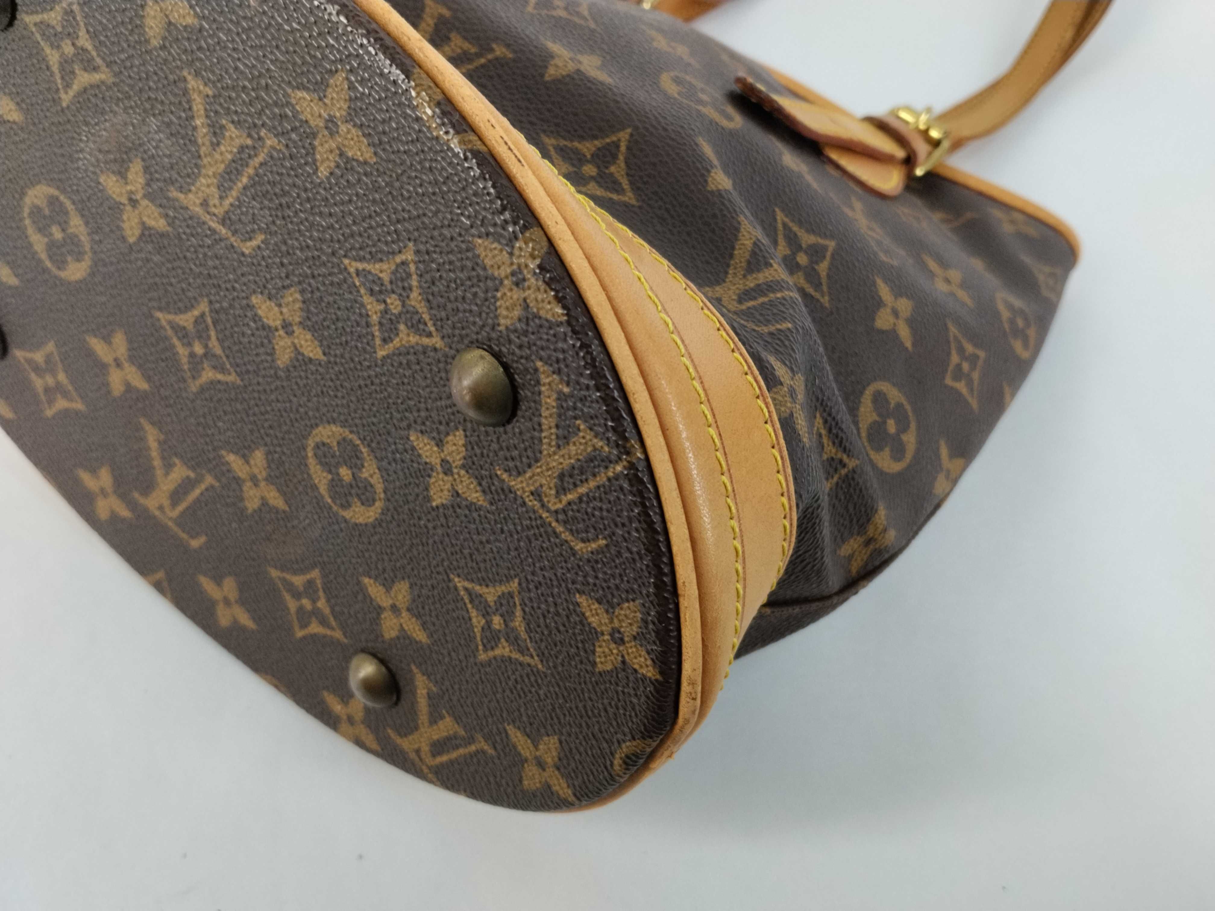Monogram Bag Petite Bucket No Pouch Cracks on Handles Tote Bag — view 6